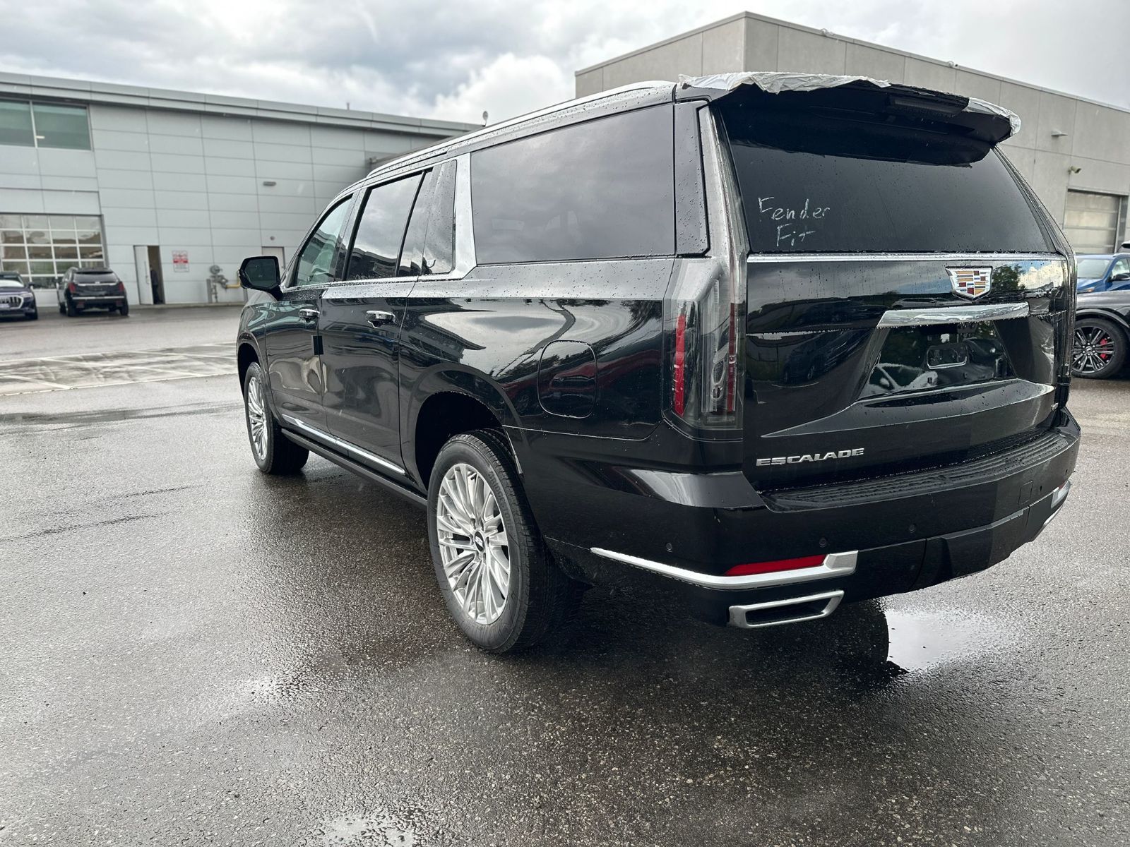 2025 Cadillac ESCALADE ESV