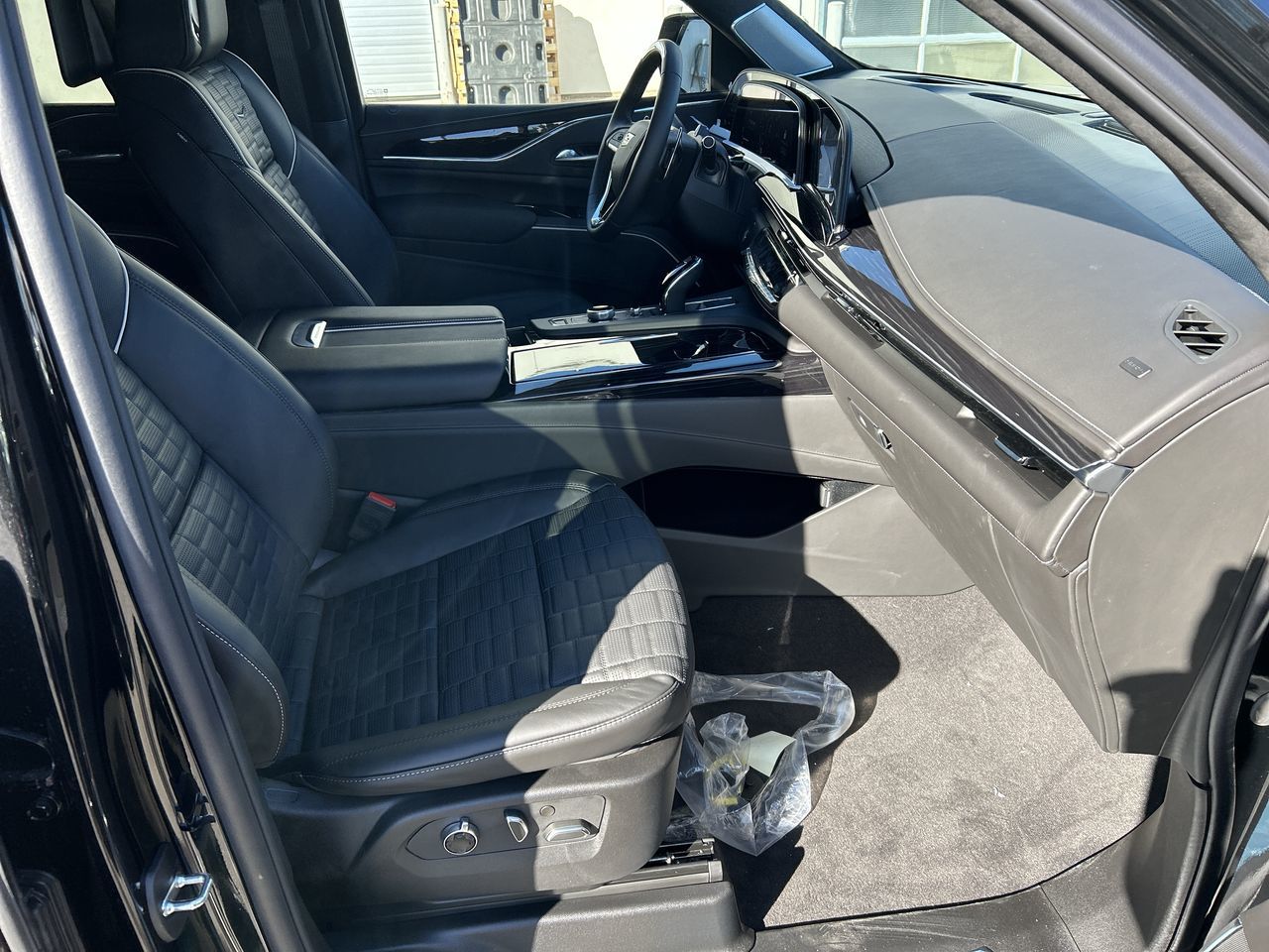 2024 Cadillac Escalade in Brampton, Ontario