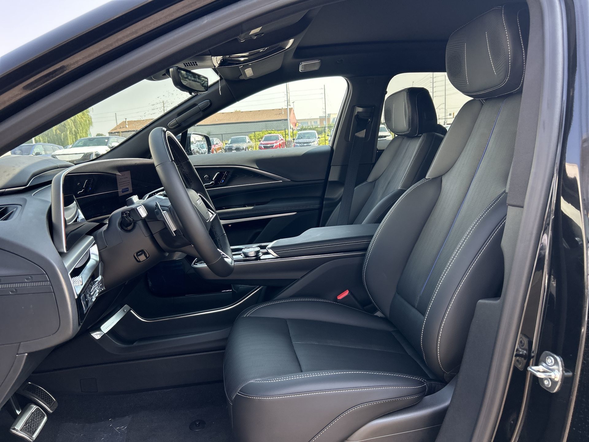 2026 Cadillac LYRIQ-V