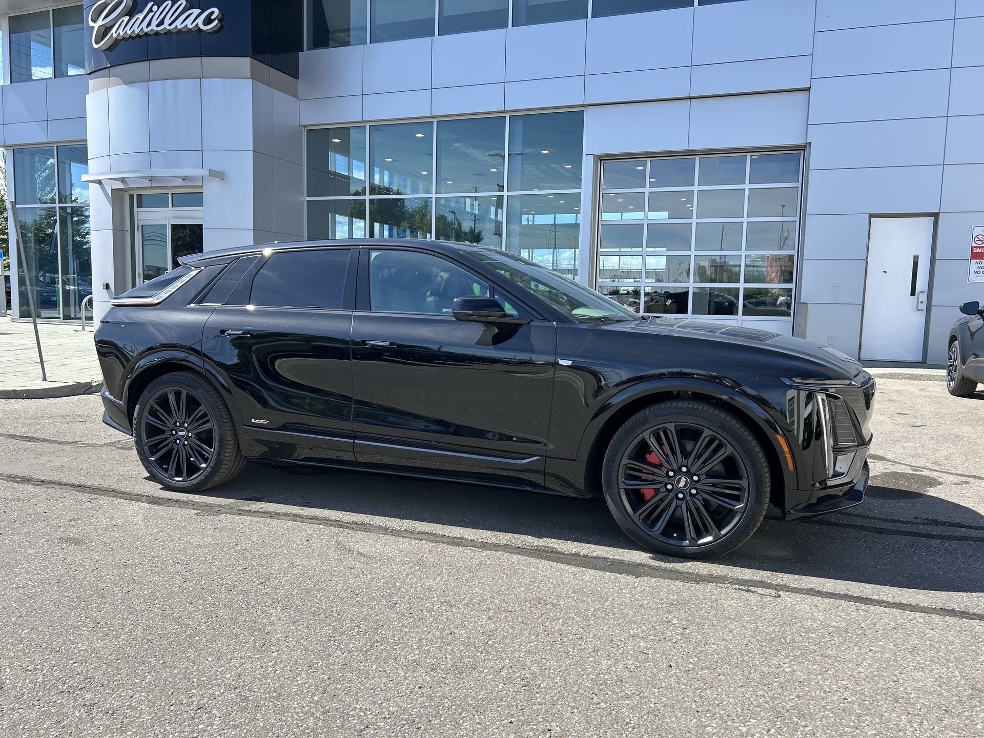 2026 Cadillac LYRIQ-V