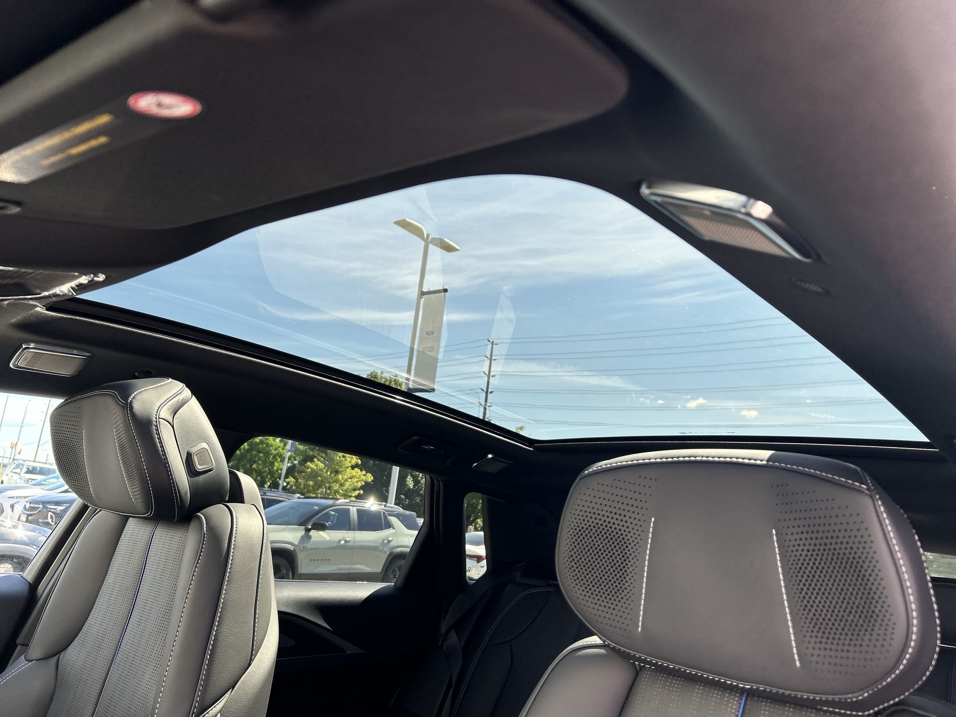 2026 Cadillac LYRIQ-V