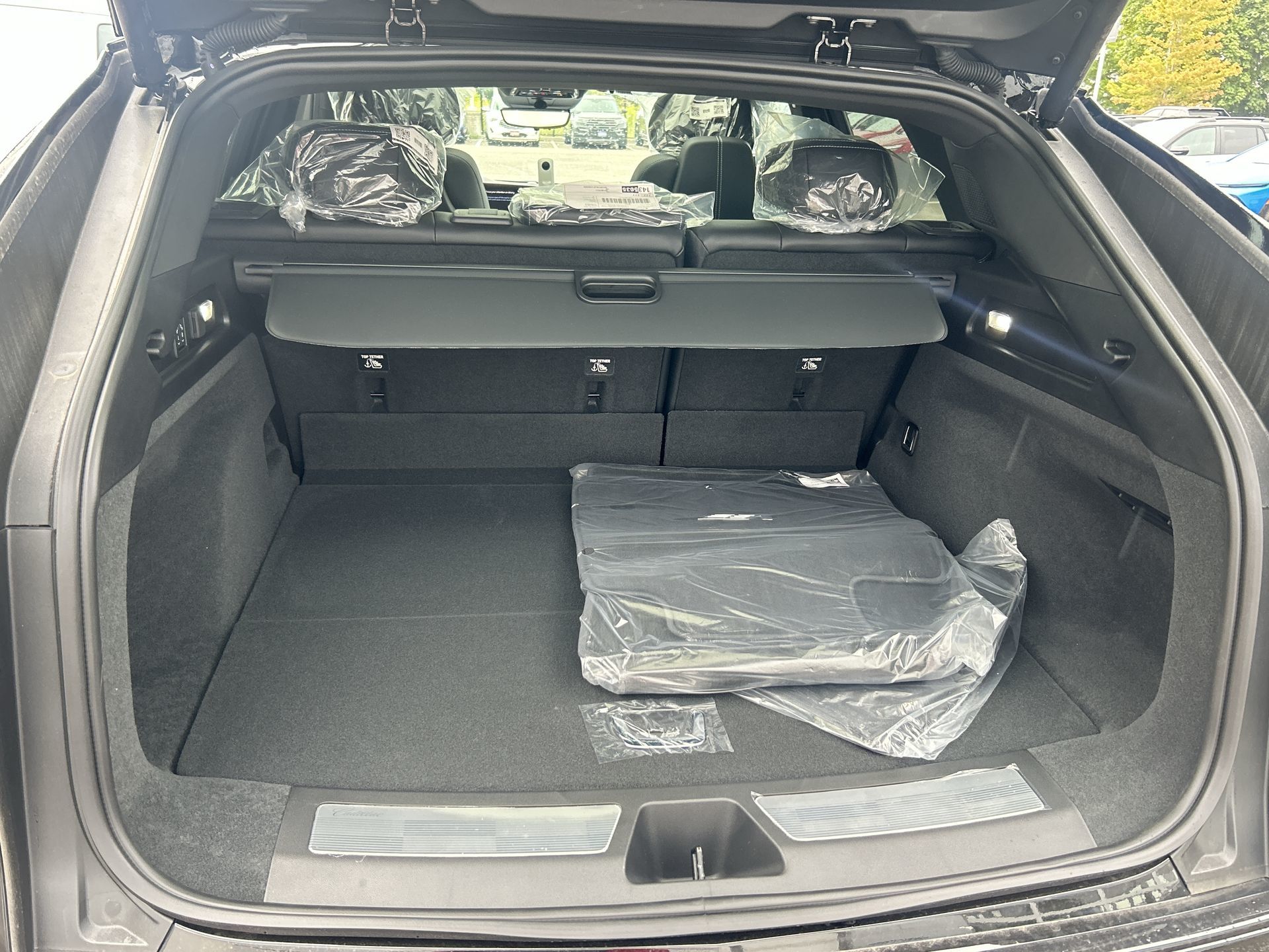 2026 Cadillac LYRIQ-V