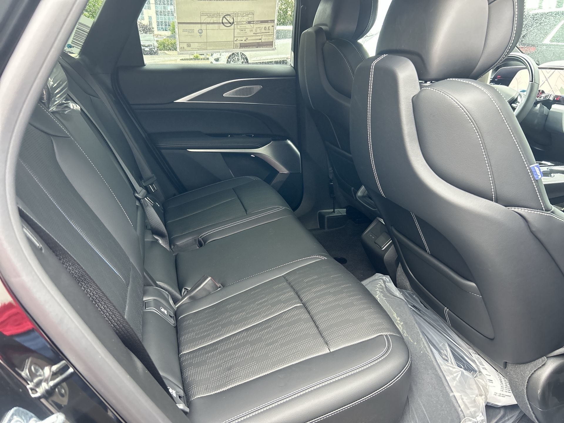 2026 Cadillac LYRIQ-V