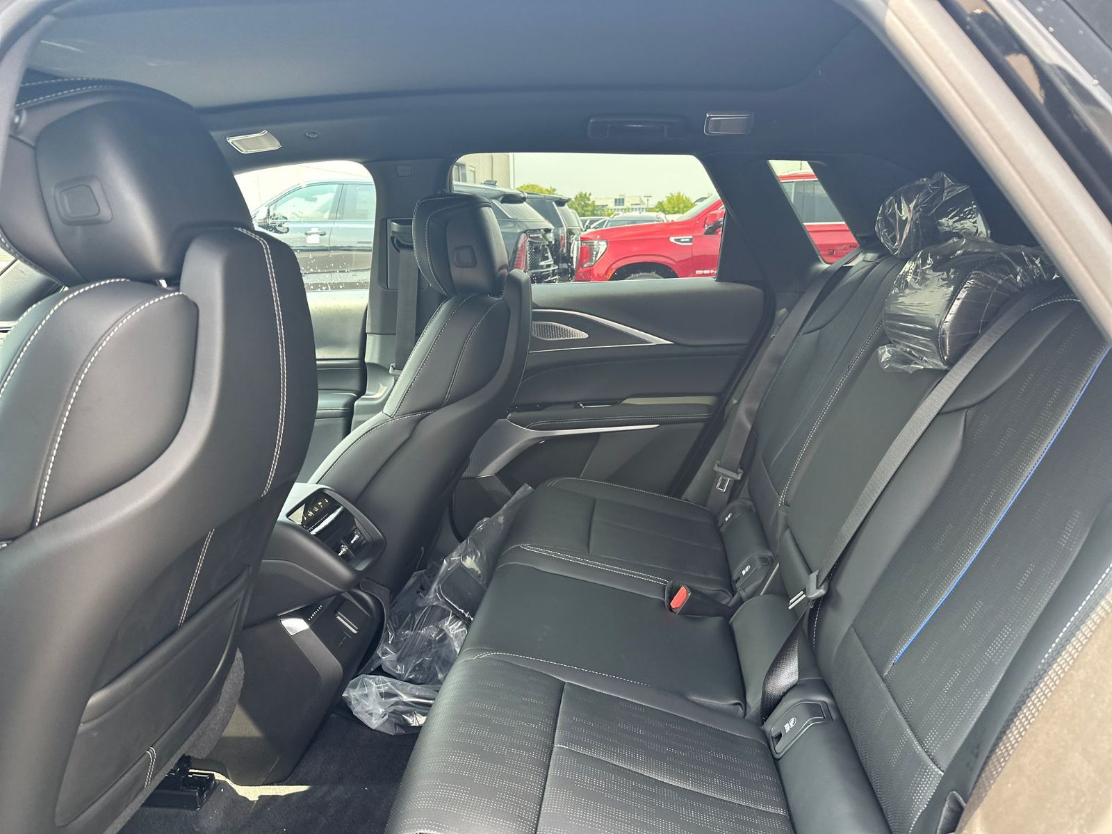 2026 Cadillac LYRIQ-V in Brampton, Ontario