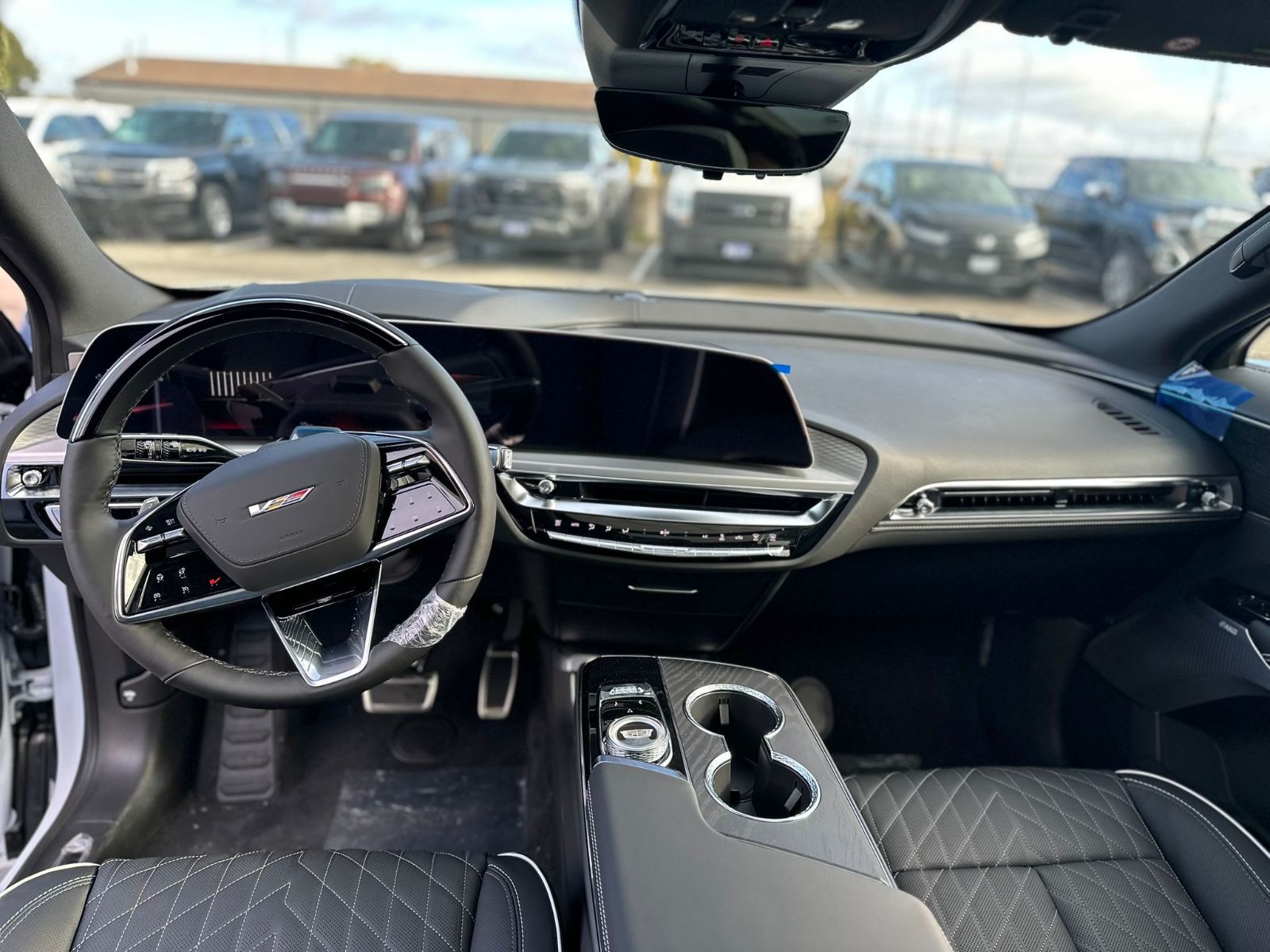 2026 Cadillac LYRIQ-V