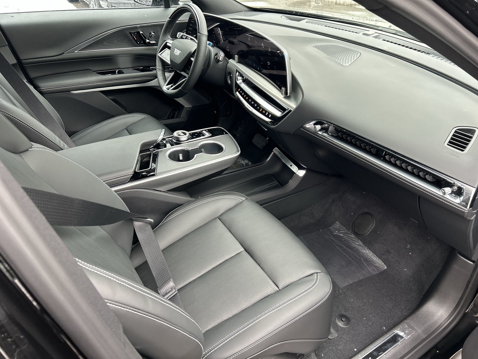 2025 Cadillac LYRIQ in Brampton, Ontario