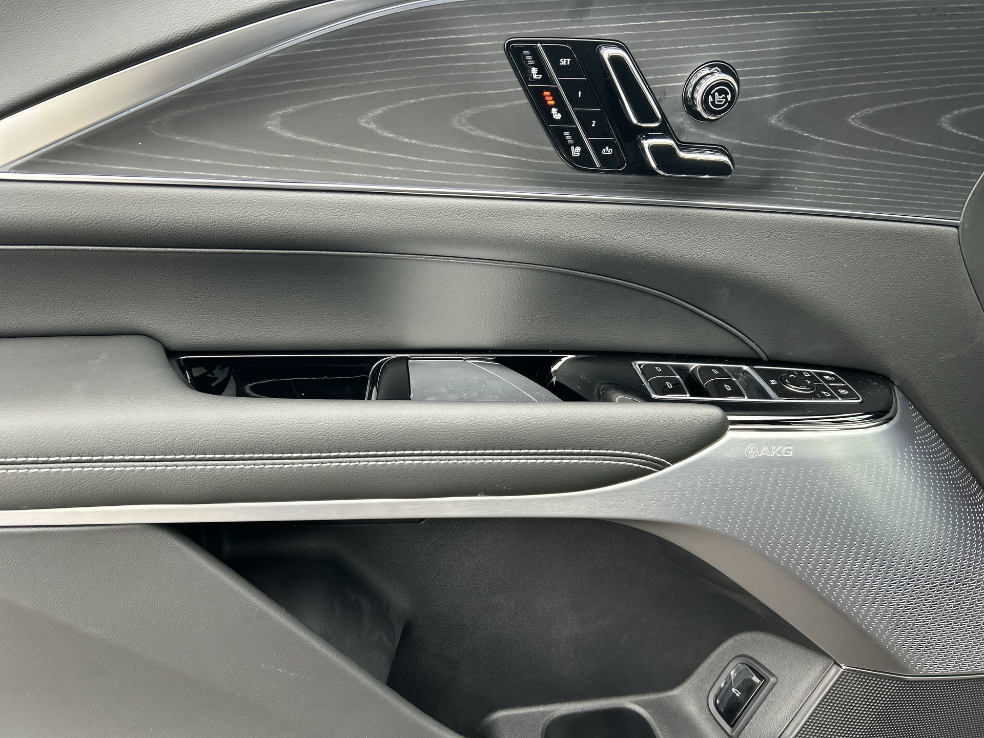 2025 Cadillac LYRIQ in Brampton, Ontario