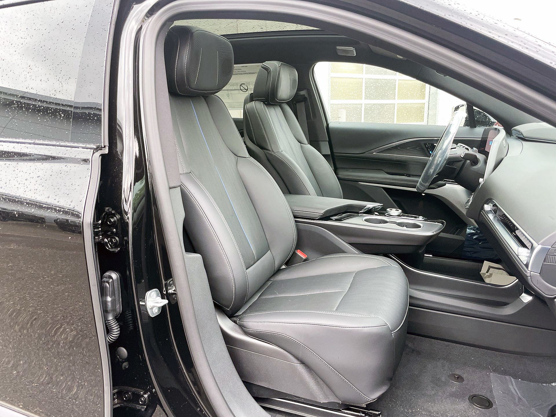 2026 Cadillac LYRIQ-V