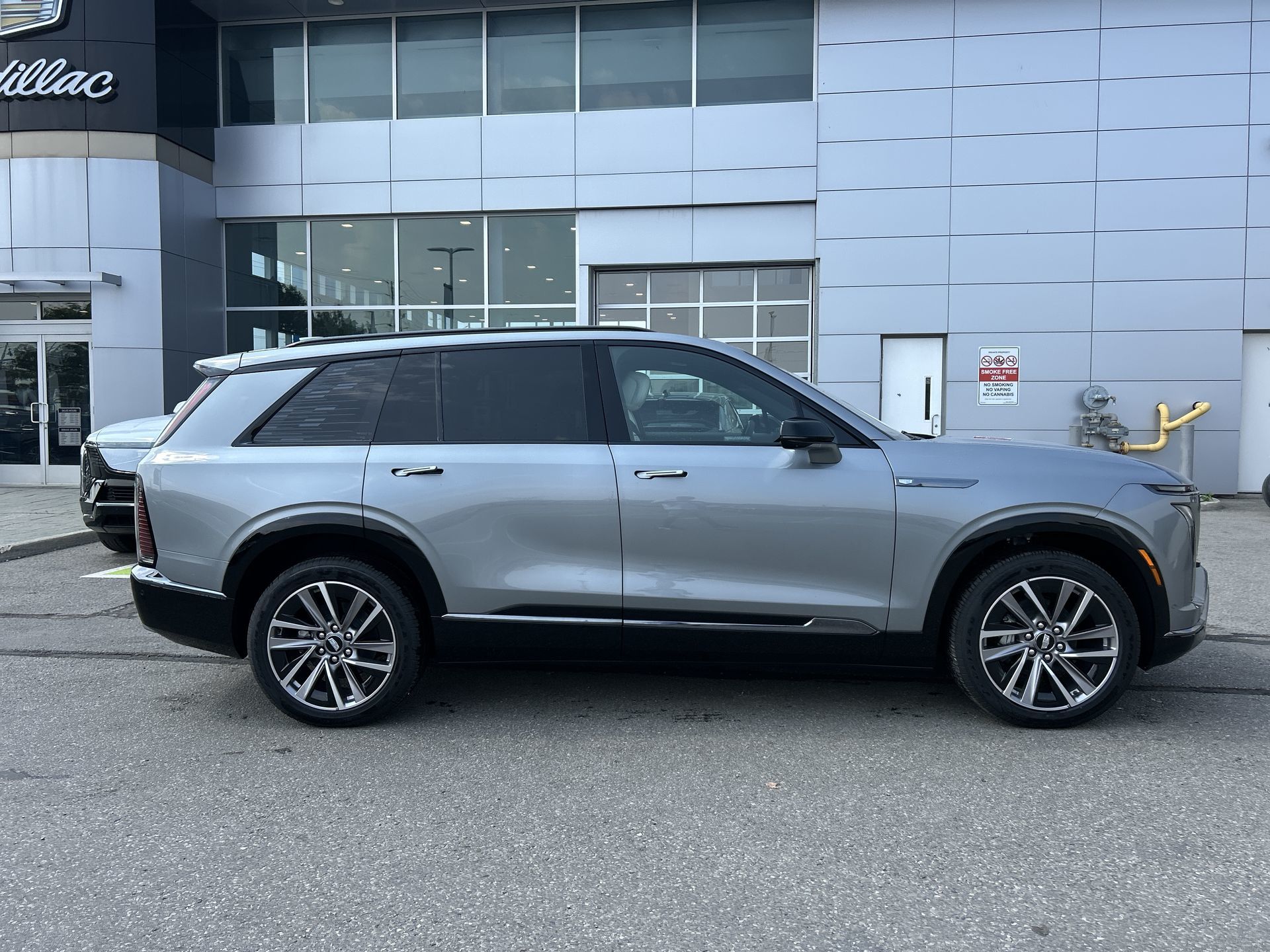 Cadillac VISTIQ  2026 à Brampton, Ontario