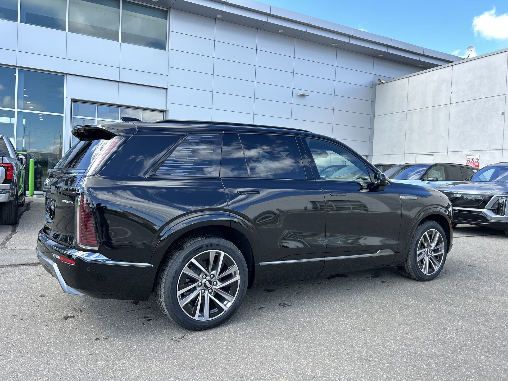 2026 Cadillac VISTIQ in Brampton, Ontario
