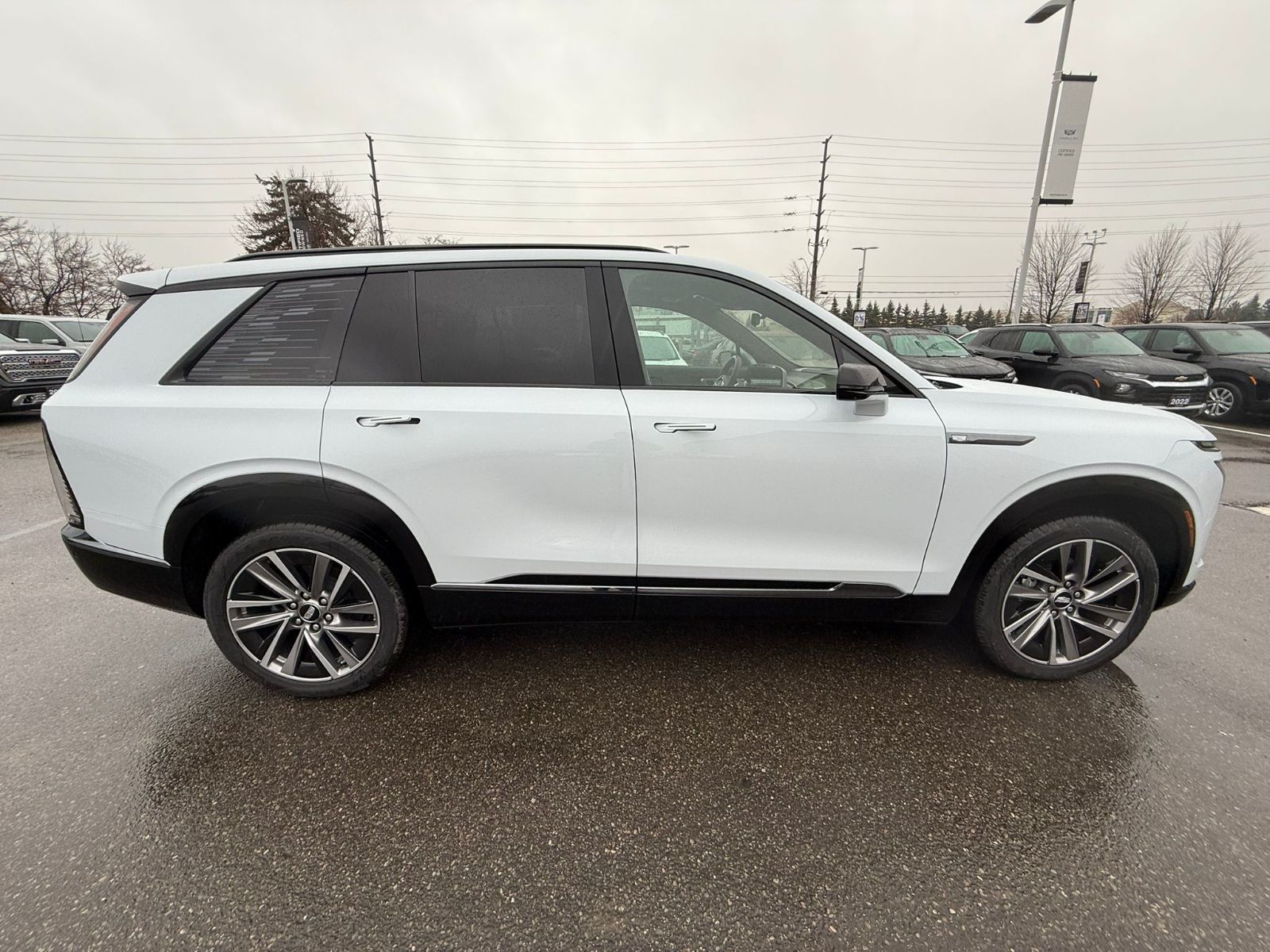 2026 Cadillac VISTIQ