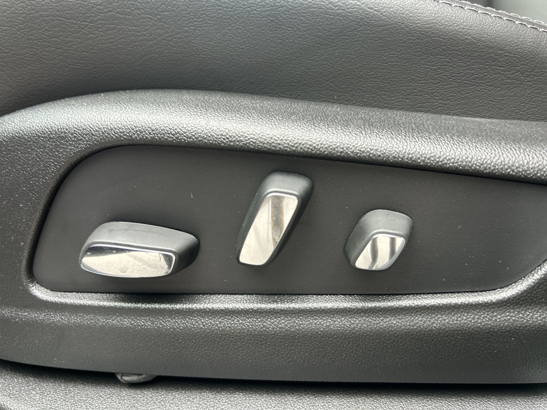 2026 Cadillac XT5