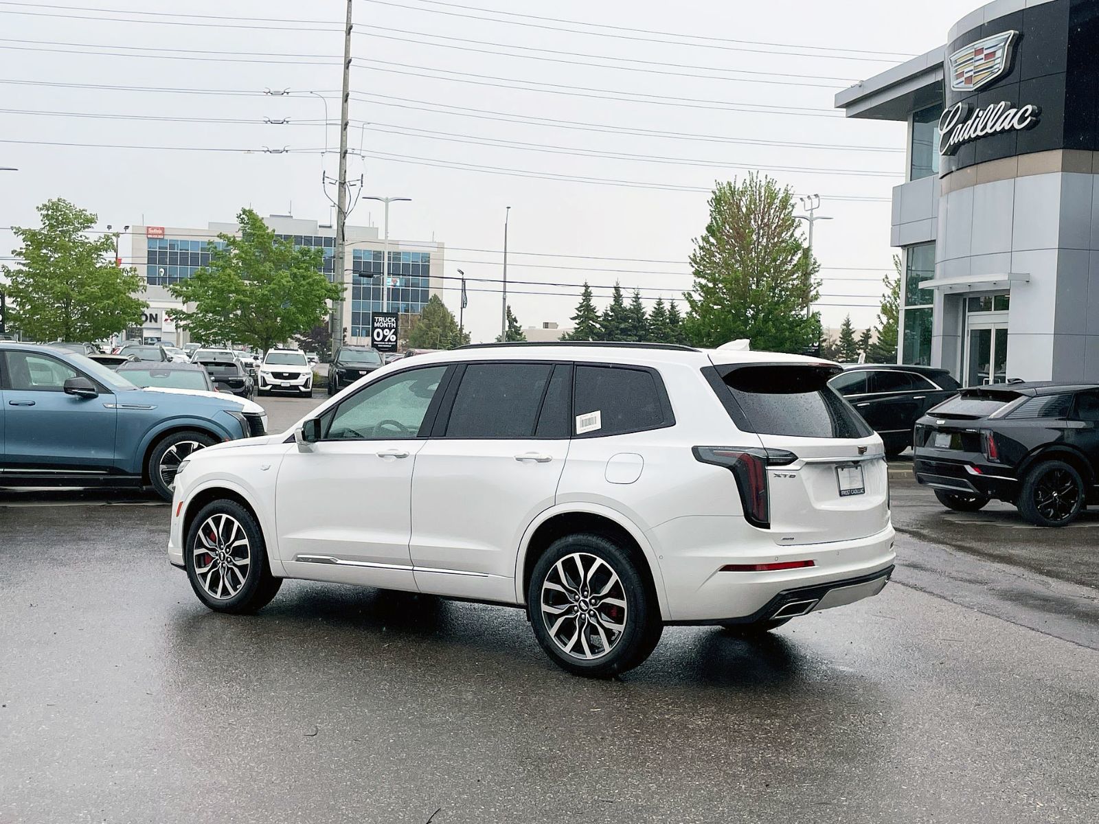 2025 Cadillac XT6 in Brampton, Ontario