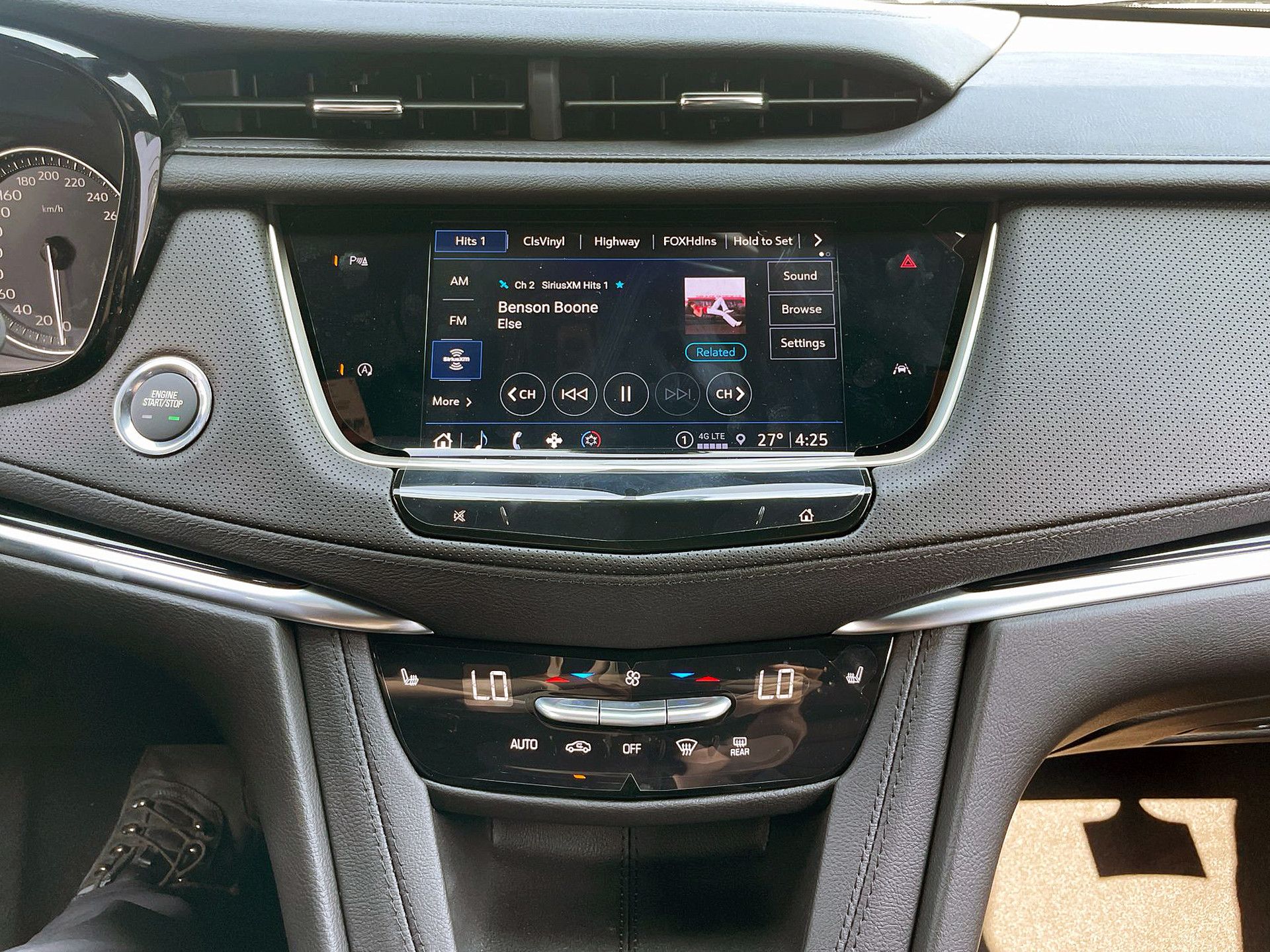 2025 Cadillac XT6 in Brampton, Ontario