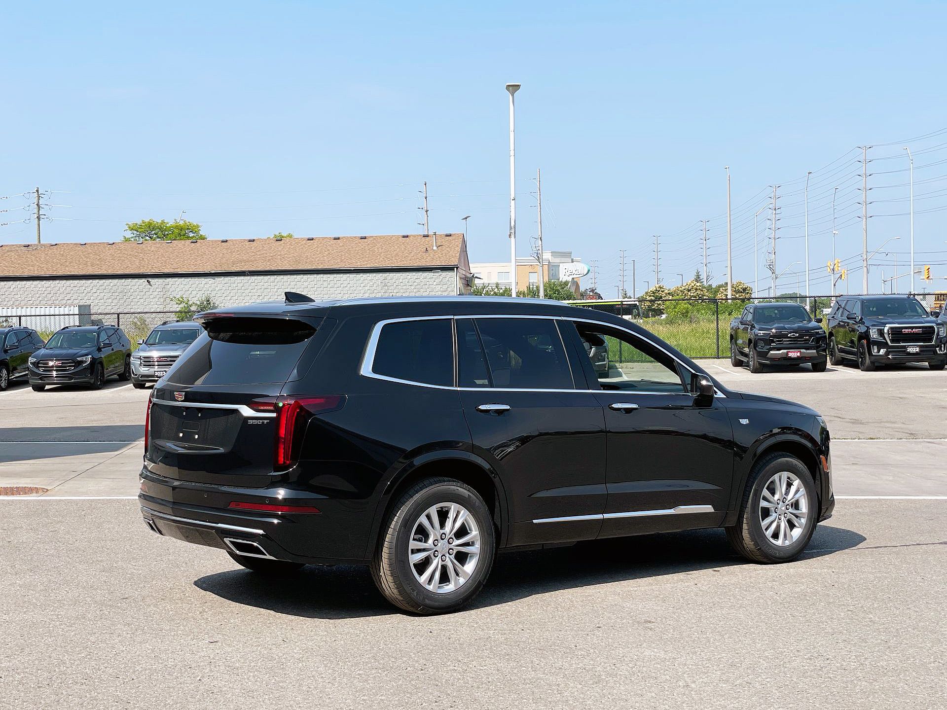 2025 Cadillac XT6 in Brampton, Ontario
