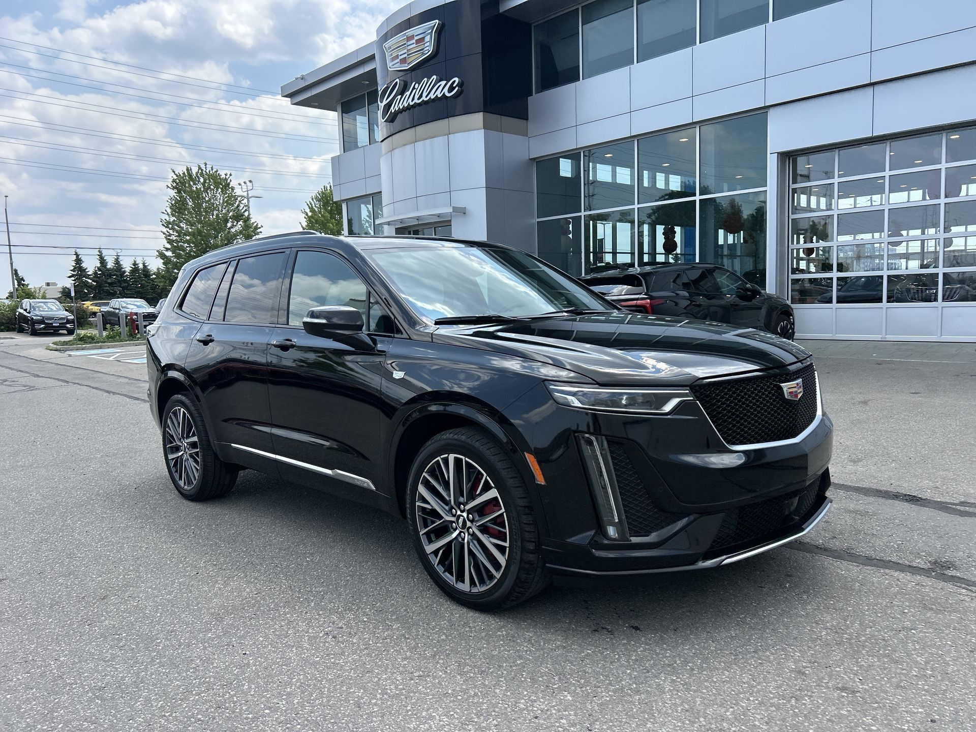 2025 Cadillac XT6 in Brampton, Ontario
