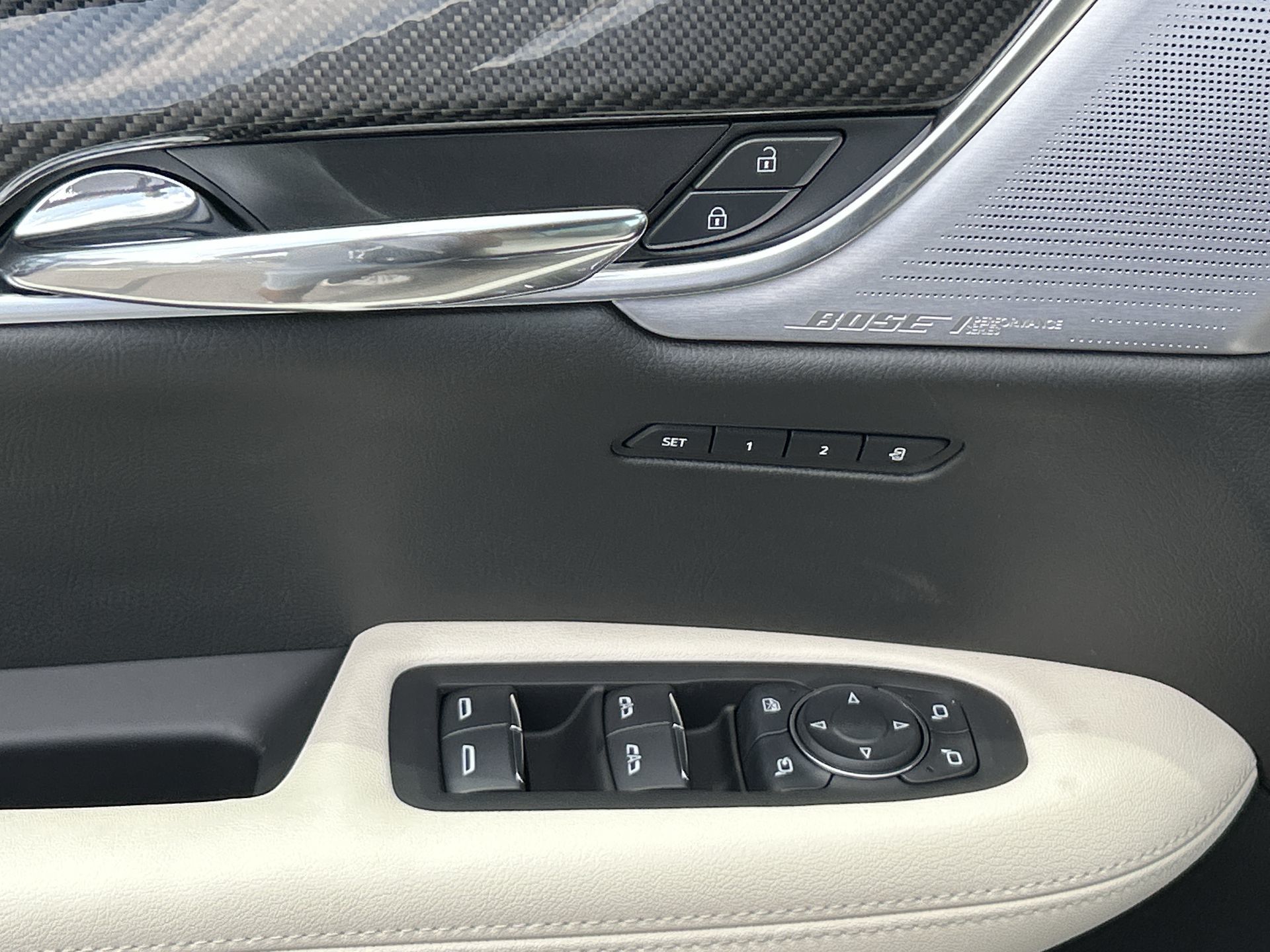 2025 Cadillac XT6 in Brampton, Ontario