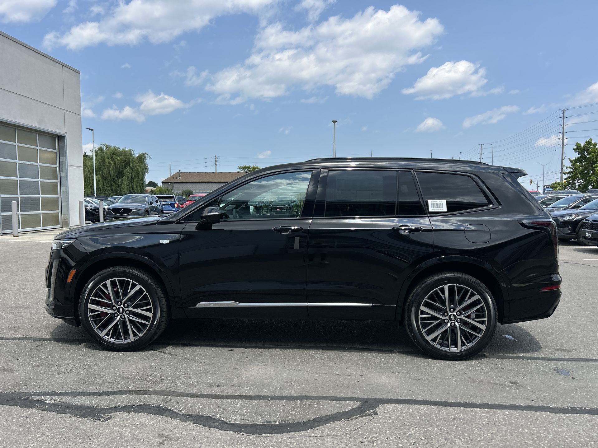 2025 Cadillac XT6 in Brampton, Ontario