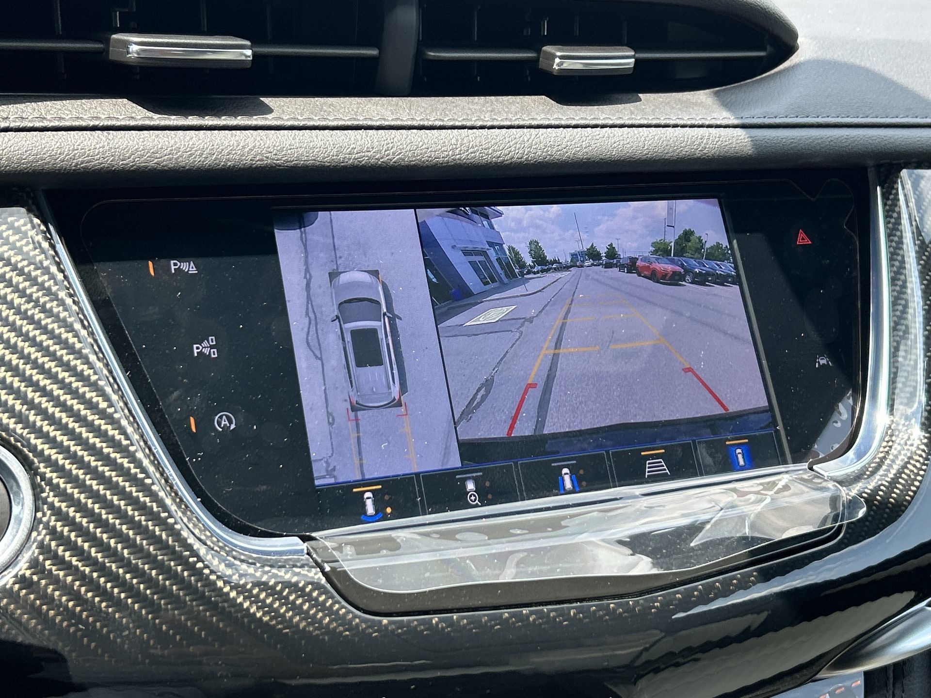 2025 Cadillac XT6 in Brampton, Ontario