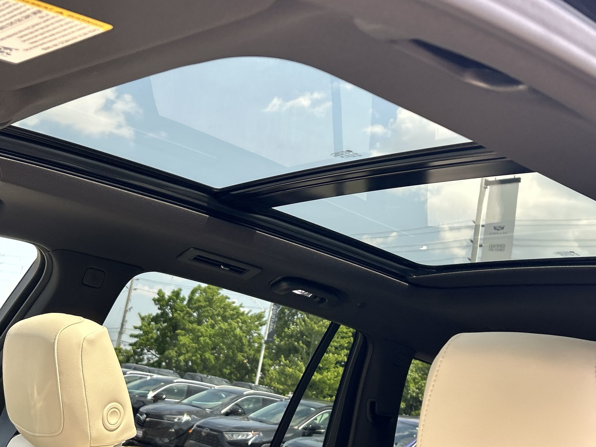 2025 Cadillac XT6 in Brampton, Ontario
