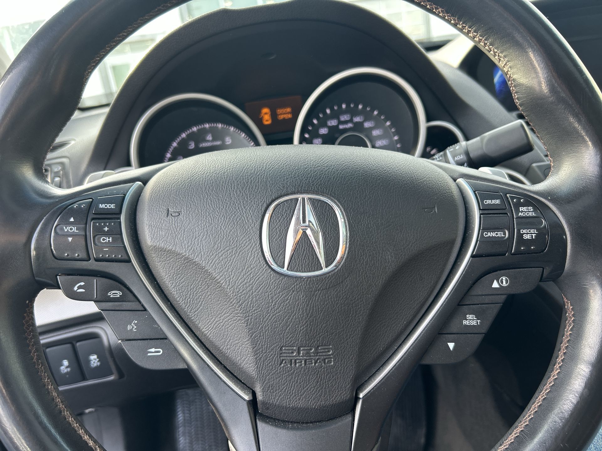 Acura TL  2013 à Brampton, Ontario