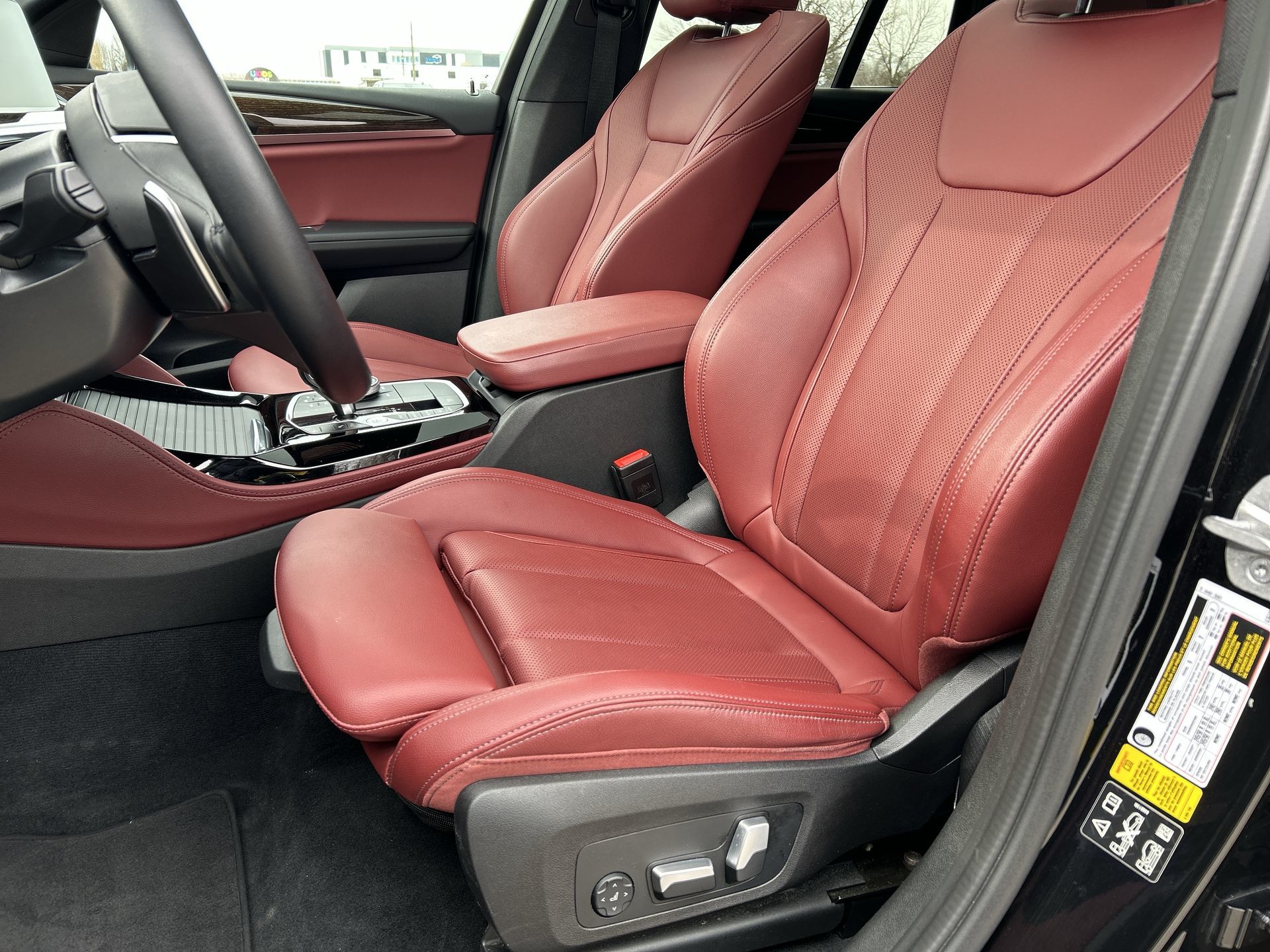 2022 BMW X4