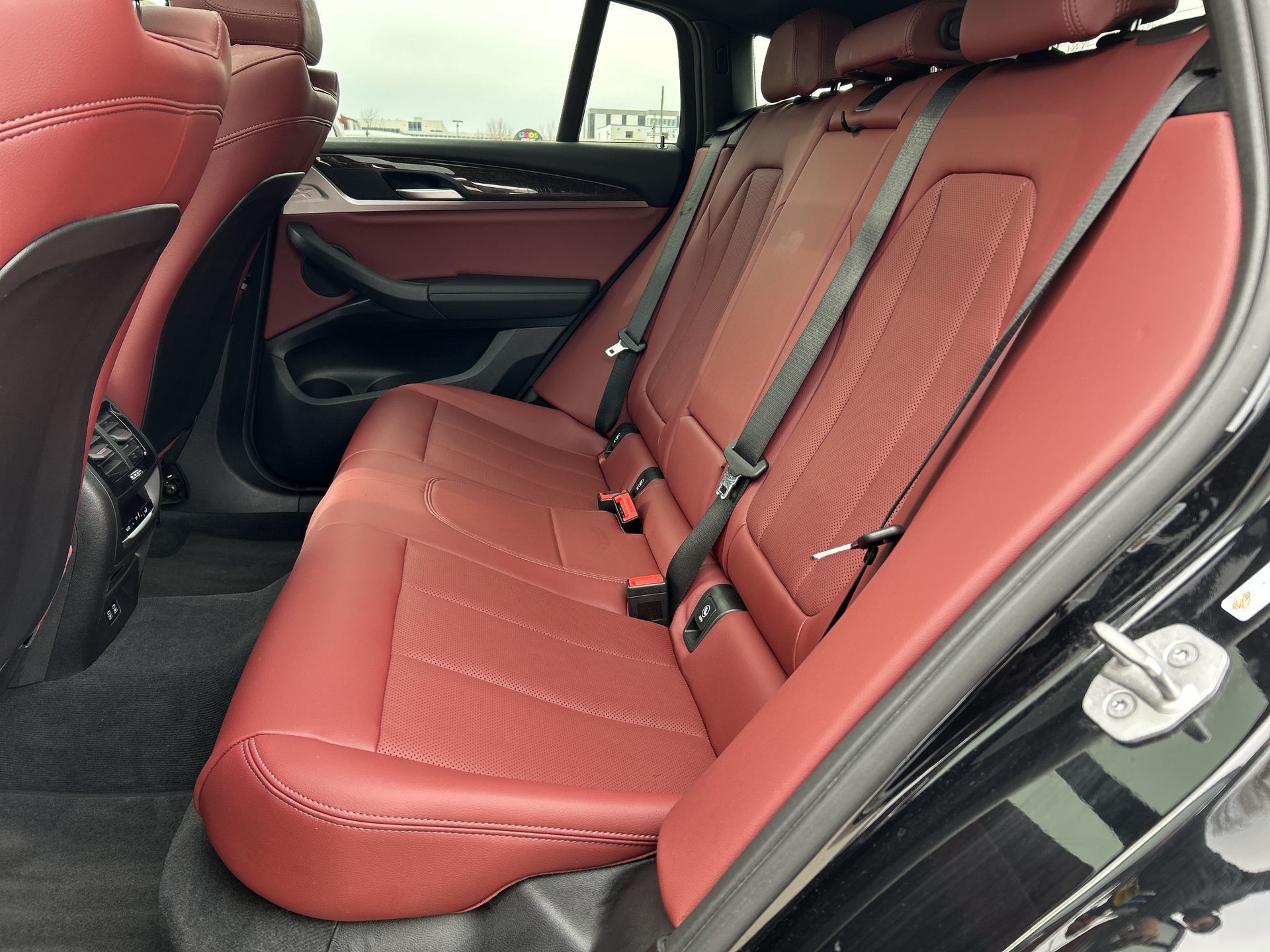 2022 BMW X4