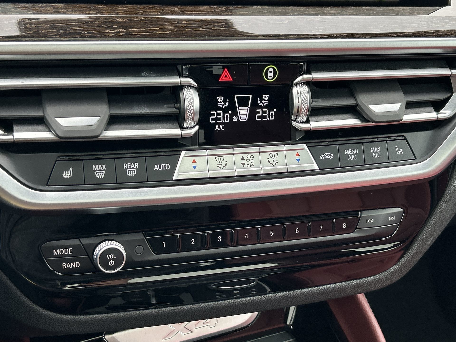 2022 BMW X4