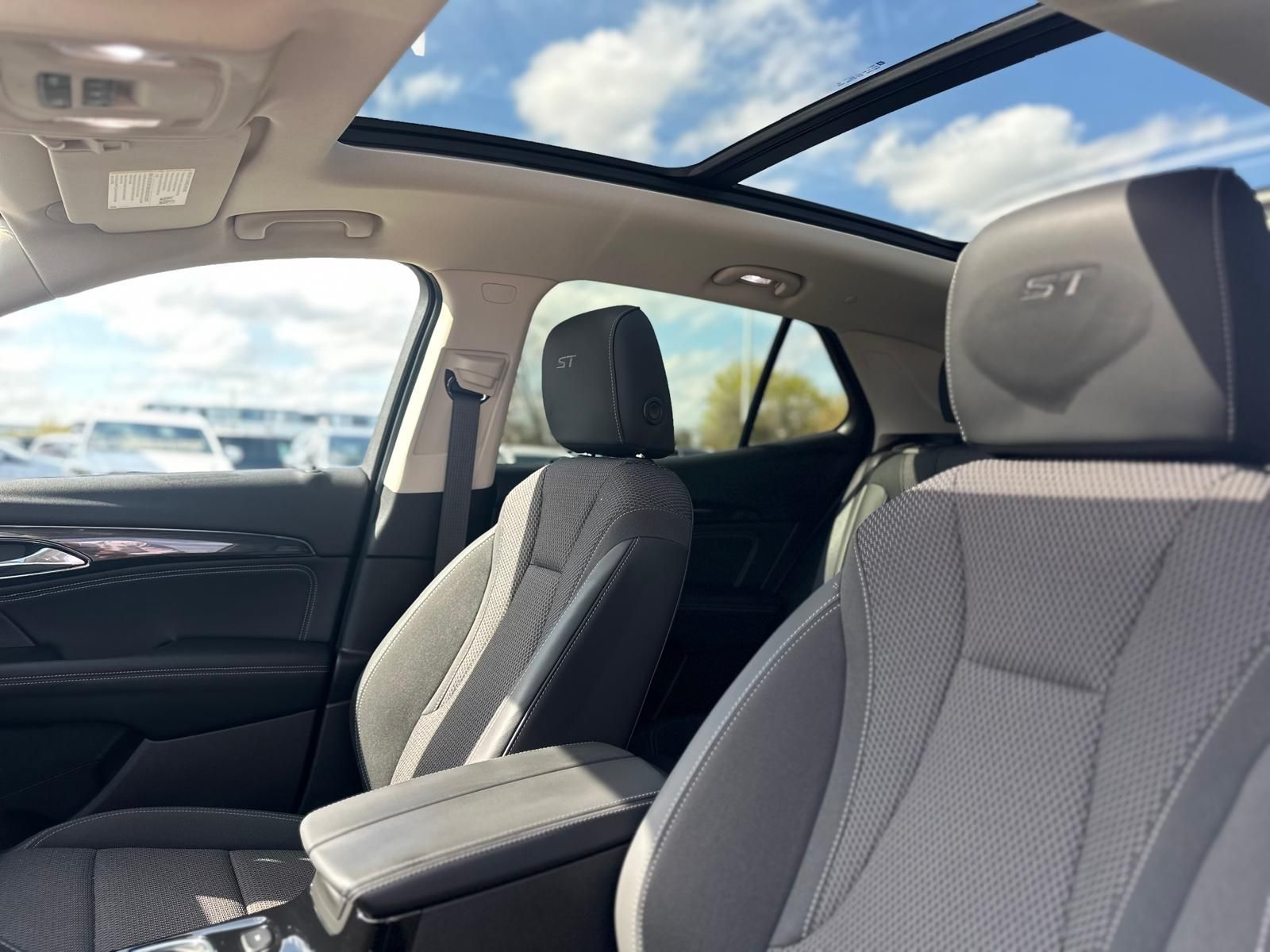 2023 Buick ENVISION in Brampton, Ontario