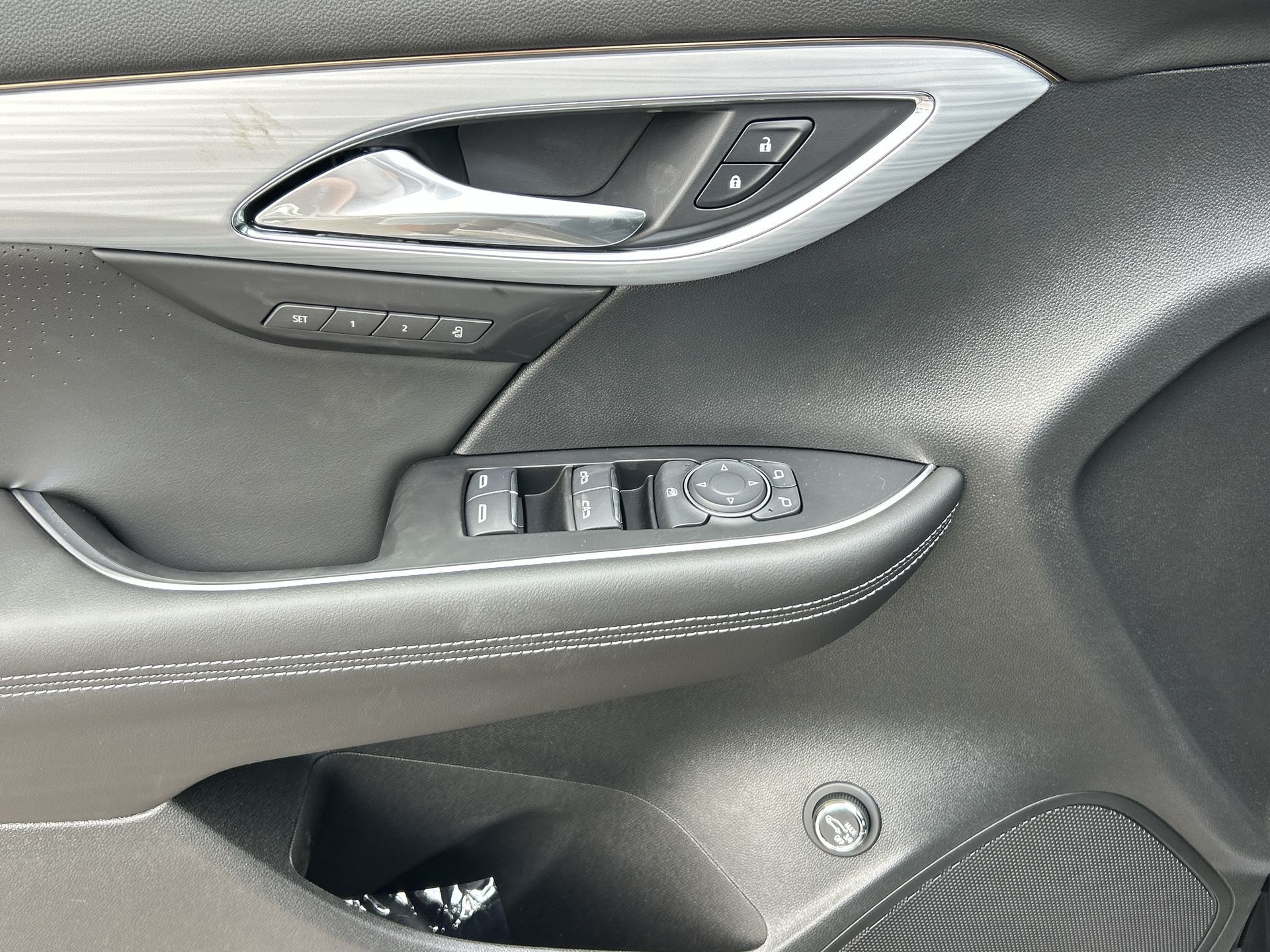2025 Buick ENVISION in Brampton, Ontario