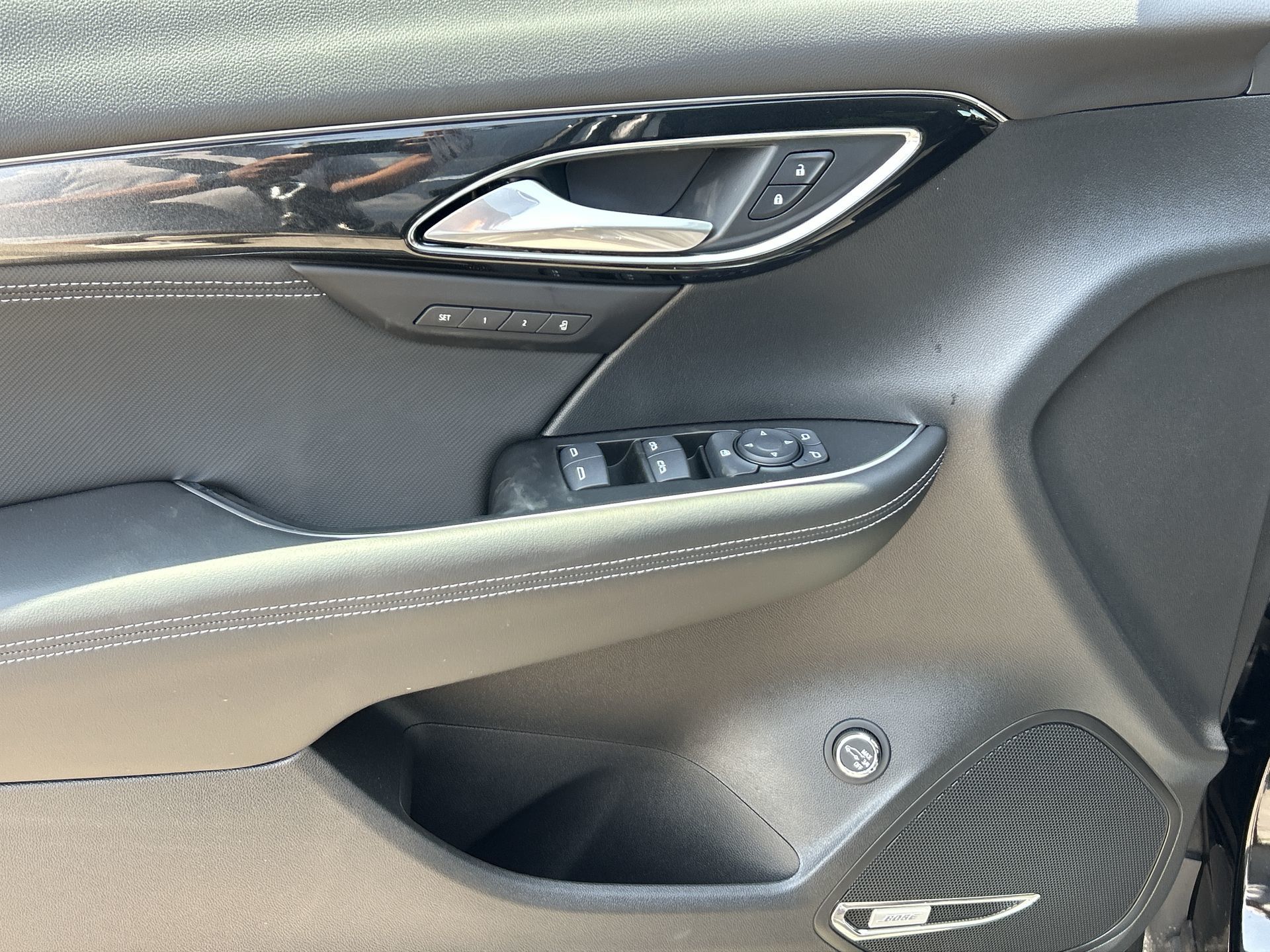 2025 Buick ENVISION in Brampton, Ontario