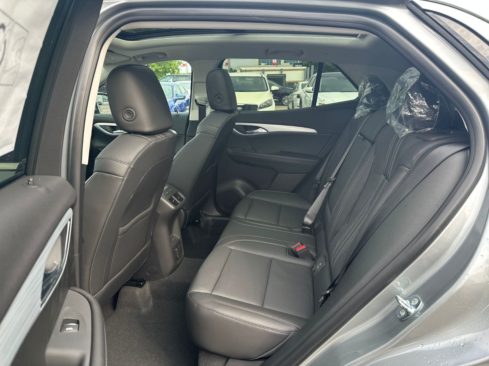 2025 Buick ENVISION in Brampton, Ontario