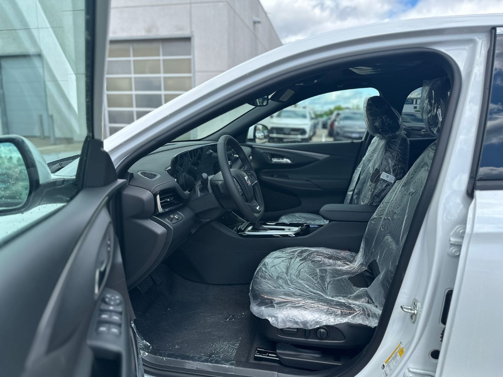 2025 Buick Envista in Brampton, Ontario