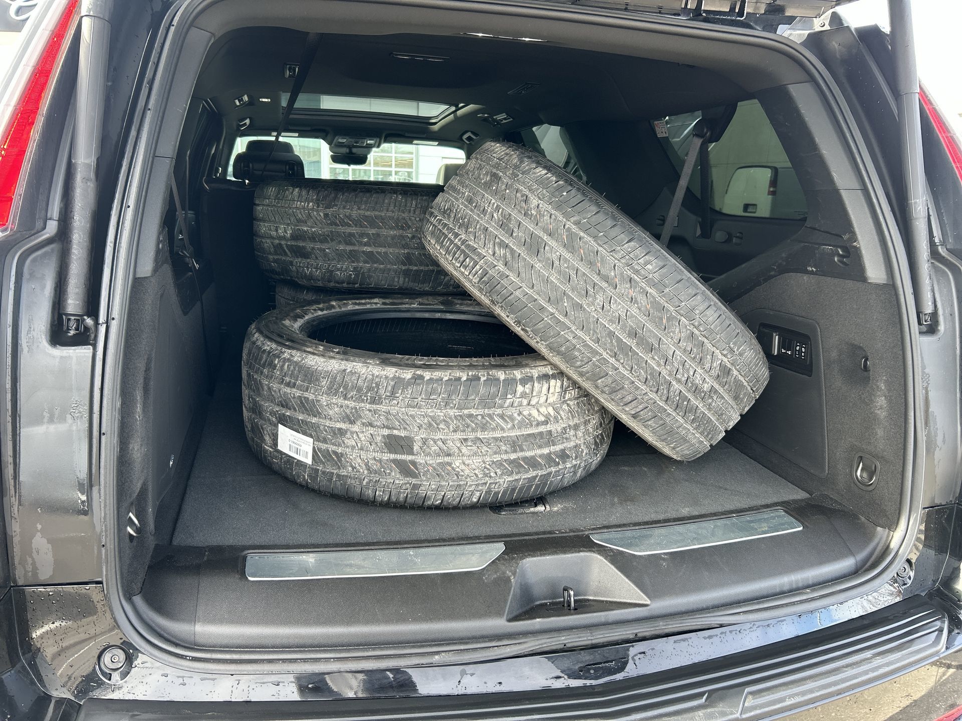 2023 Cadillac Escalade ESV