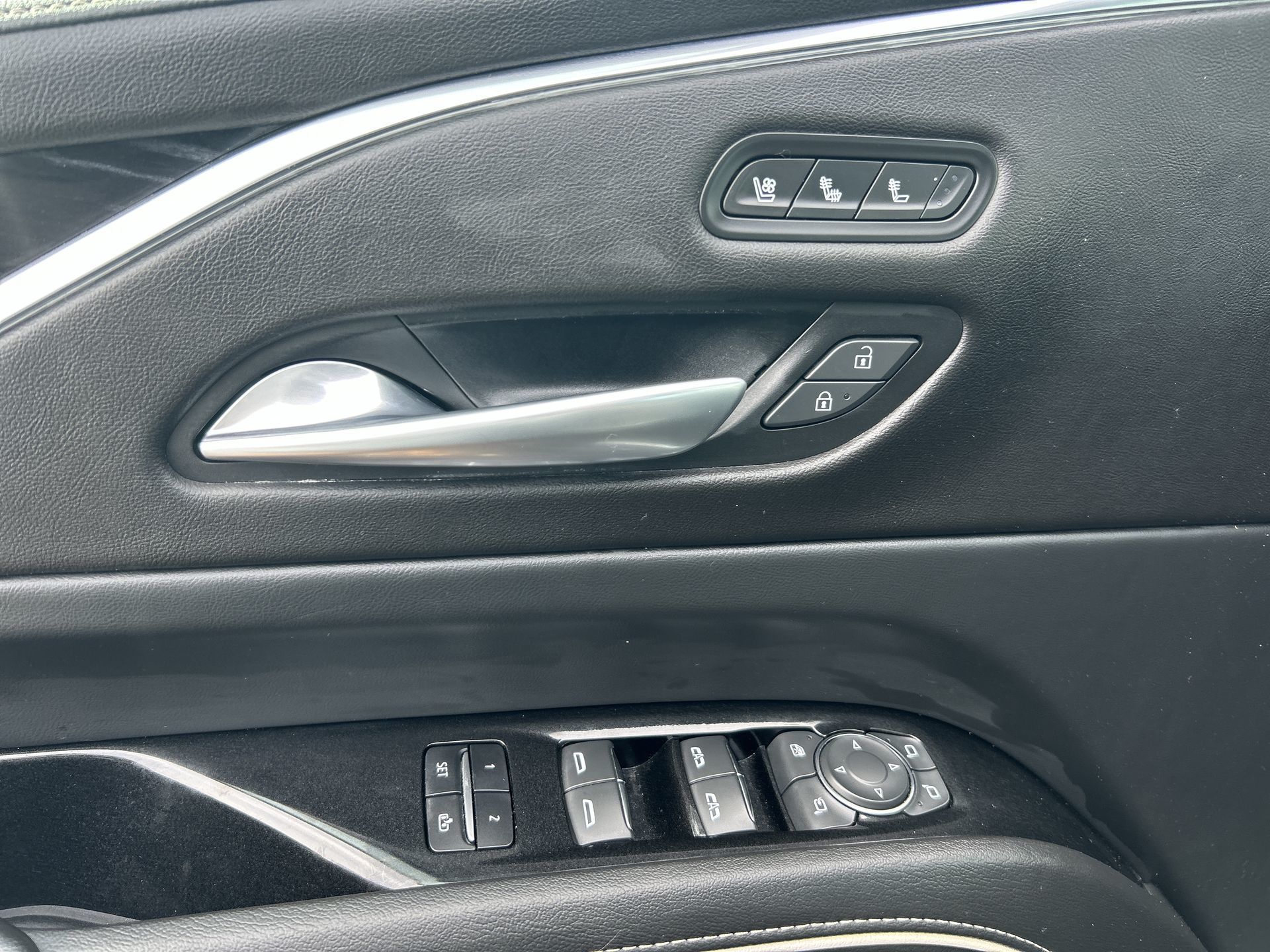 2023 Cadillac Escalade ESV