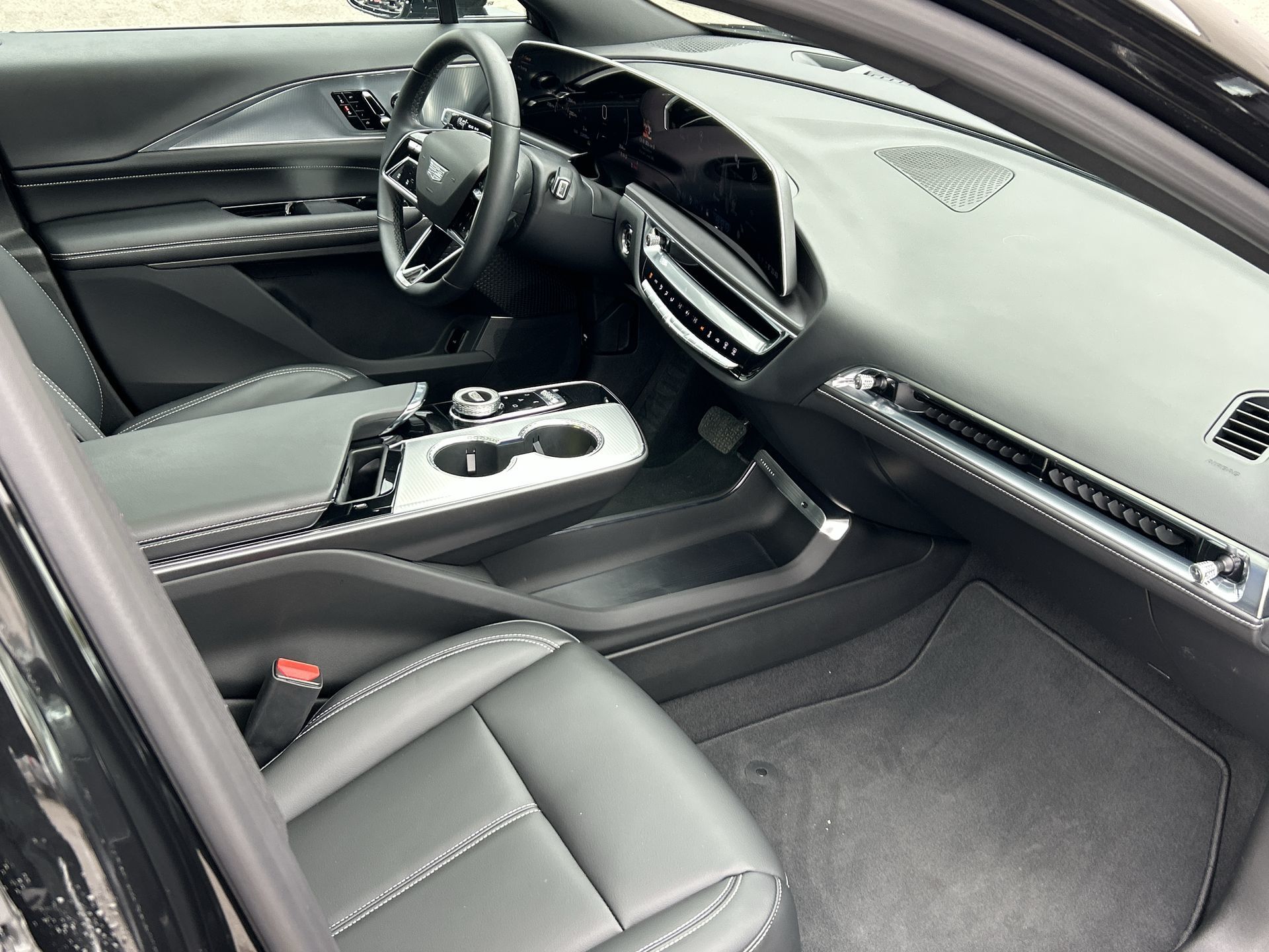 2024 Cadillac LYRIQ in Brampton, Ontario