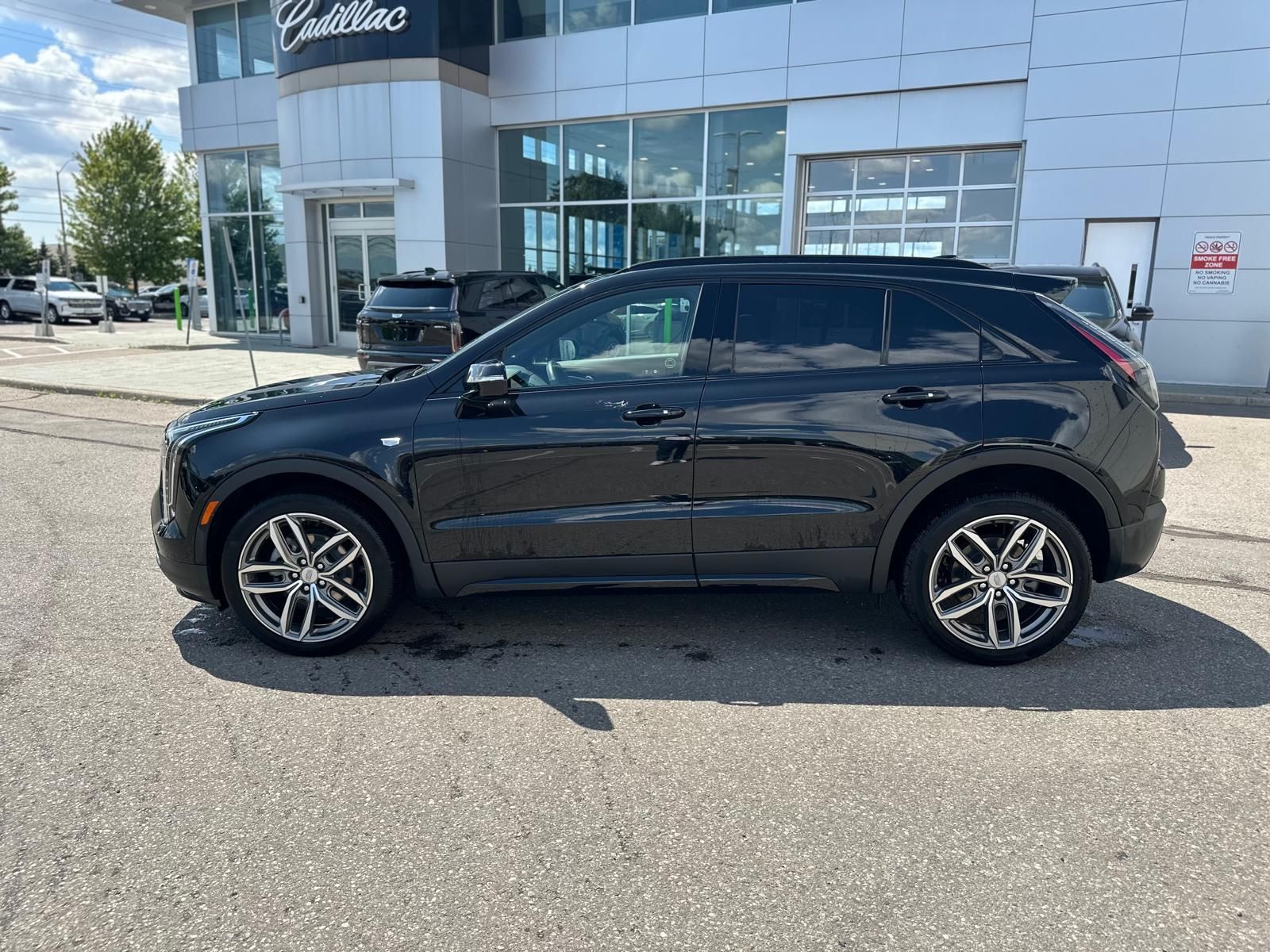 Cadillac XT4  2023 à Brampton, Ontario