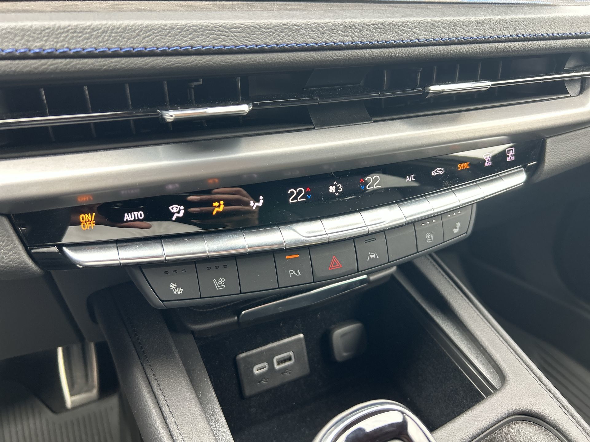 2024 Cadillac XT4 in Brampton, Ontario