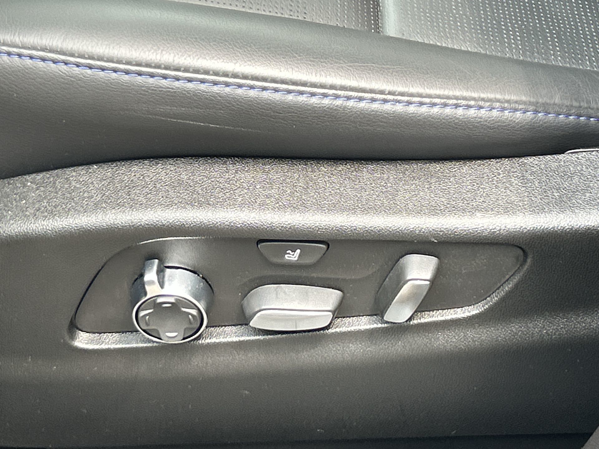 2024 Cadillac XT4 in Brampton, Ontario