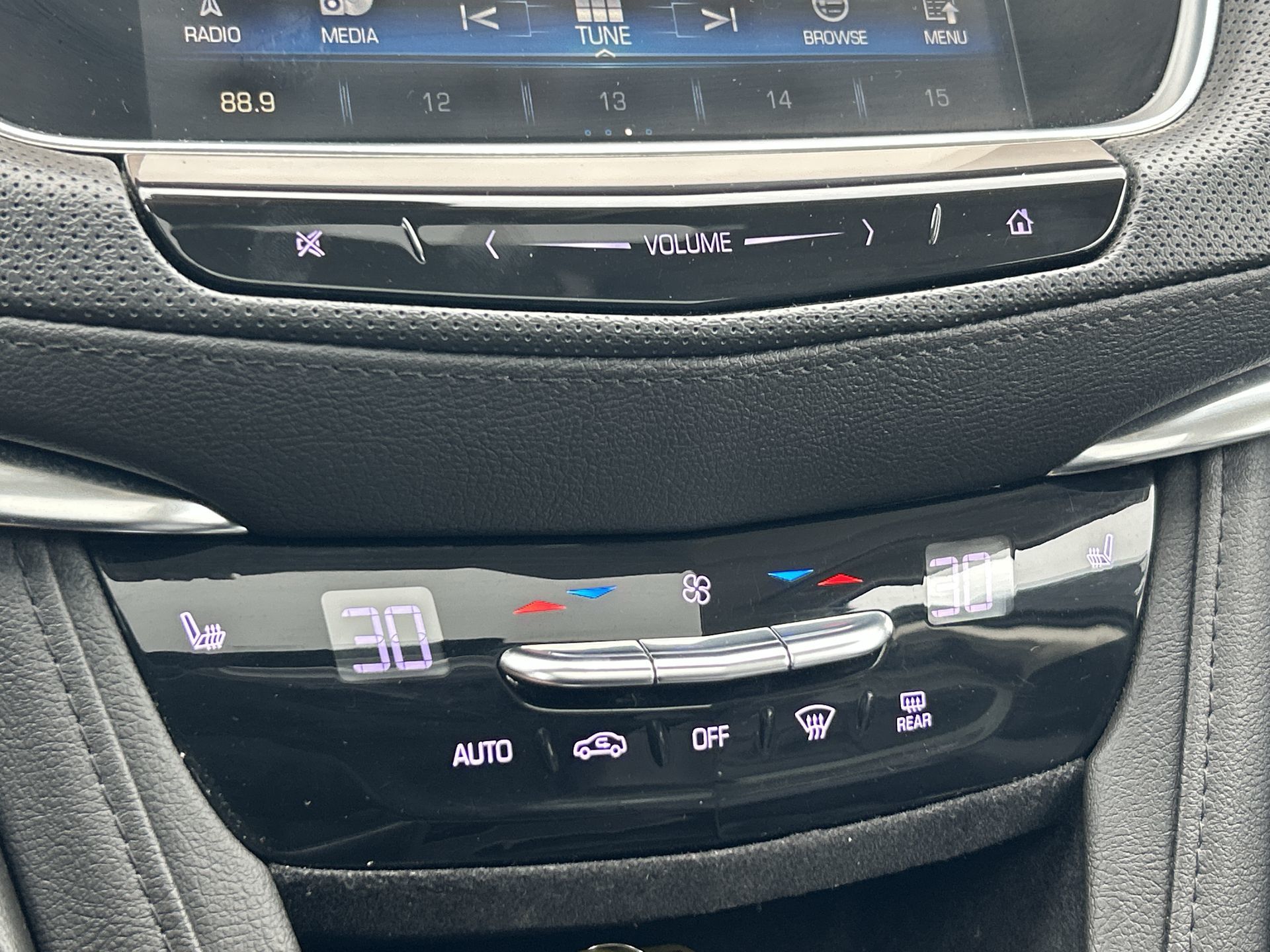 2019 Cadillac XT5 AWD in Brampton, Ontario