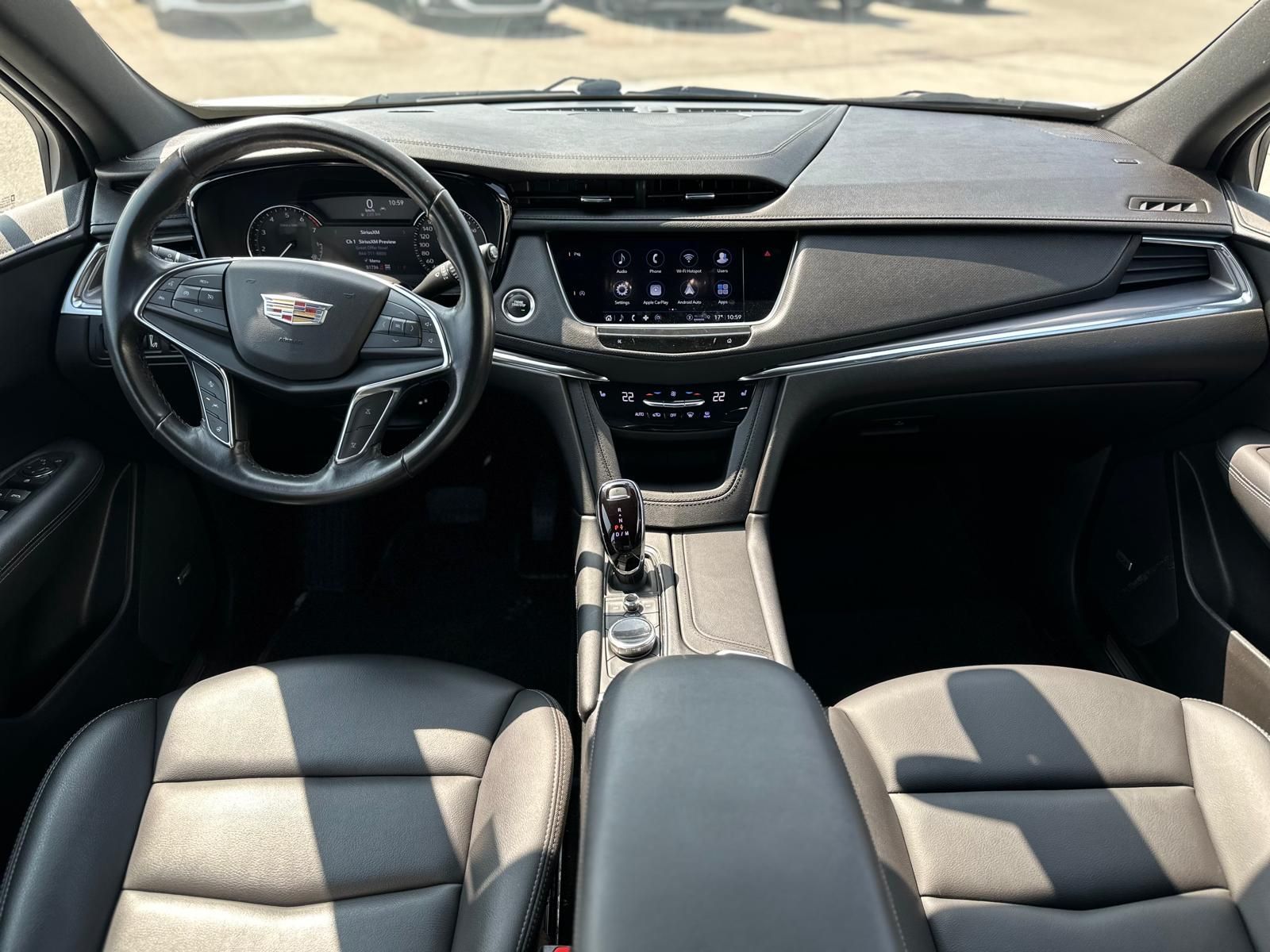 2022 Cadillac XT5 in Brampton, Ontario