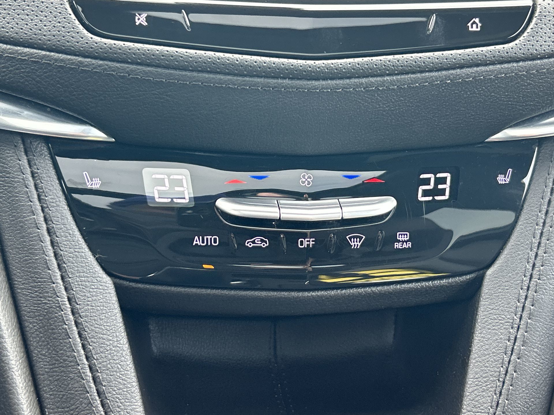 2023 Cadillac XT5 in Brampton, Ontario