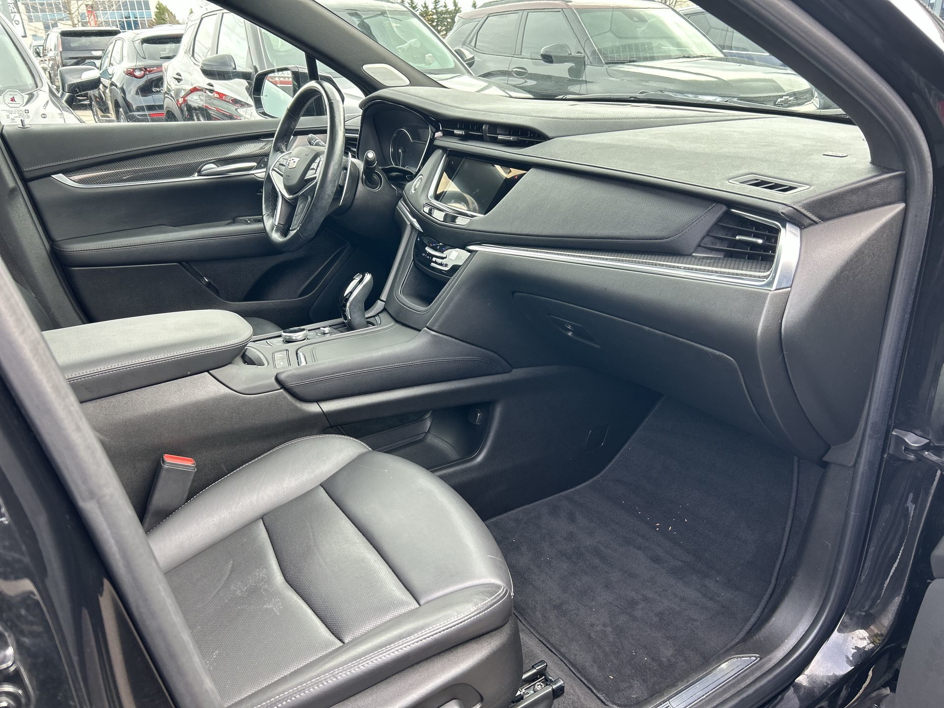 2023 Cadillac XT5 in Brampton, Ontario