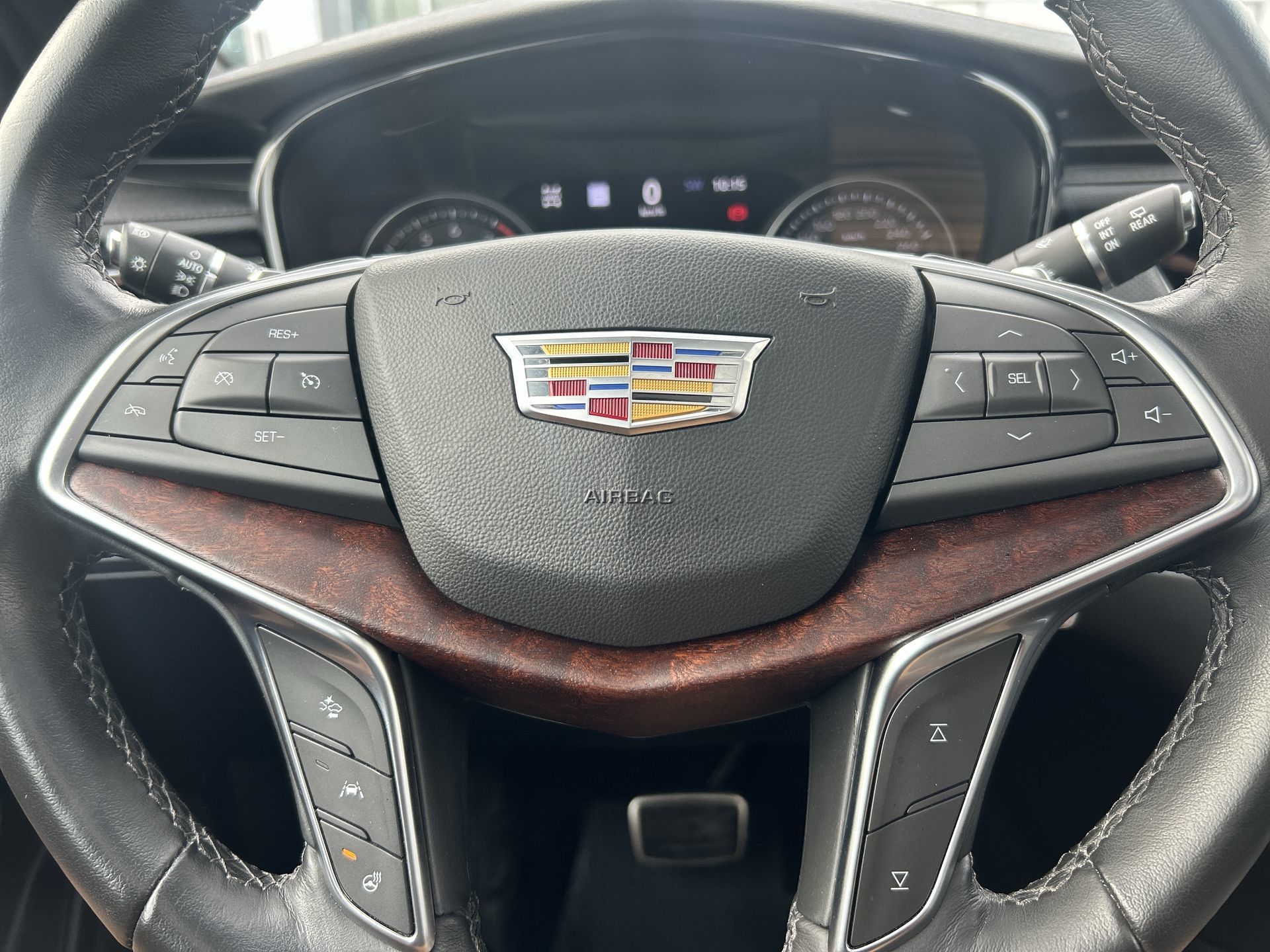 2024 Cadillac XT5