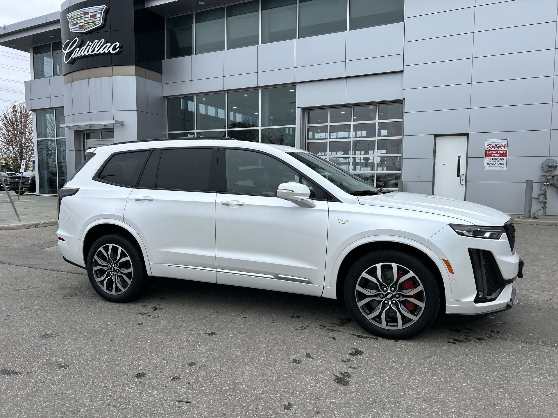 Cadillac XT6  2023 à Brampton, Ontario