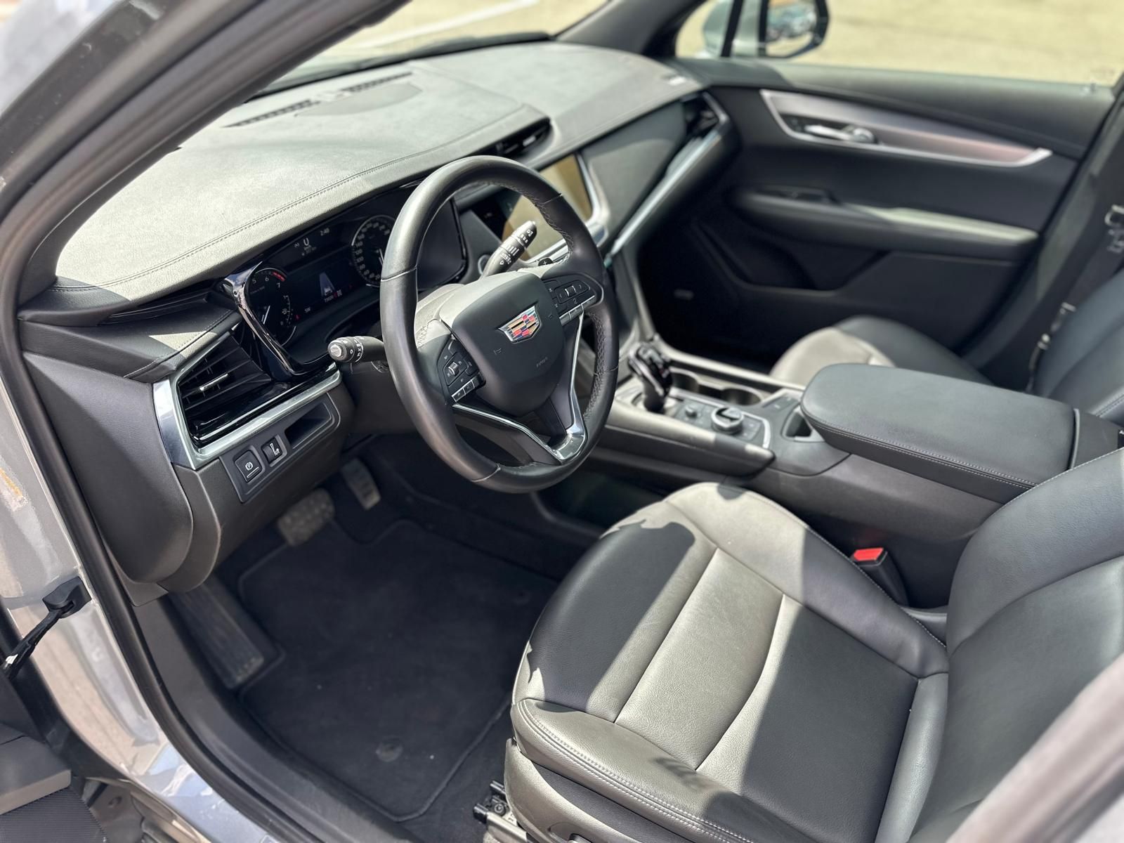 2023 Cadillac XT6 in Brampton, Ontario
