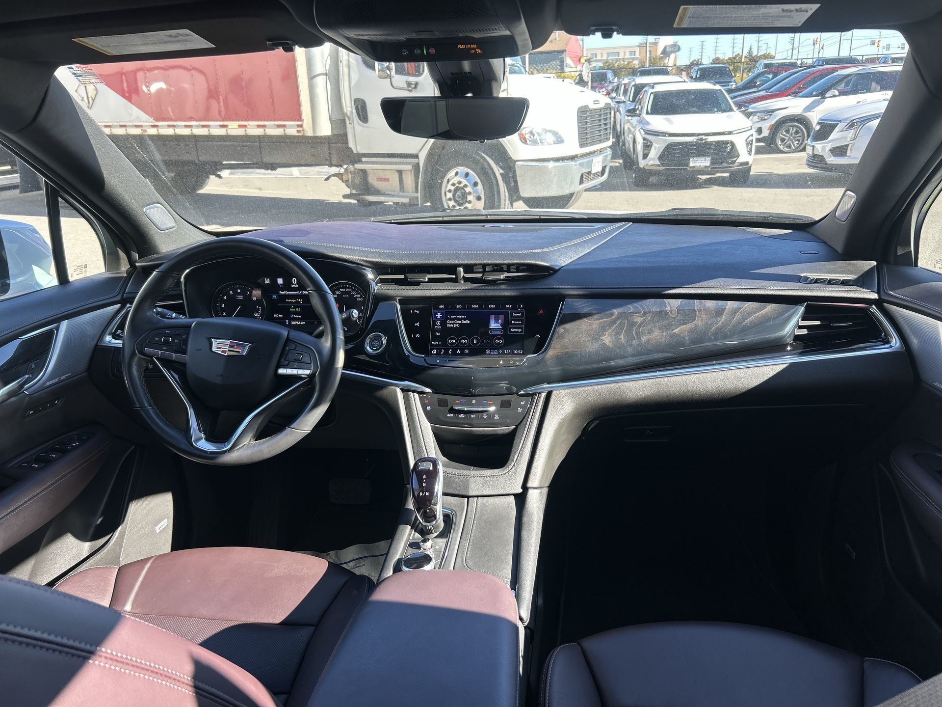 2024 Cadillac XT6