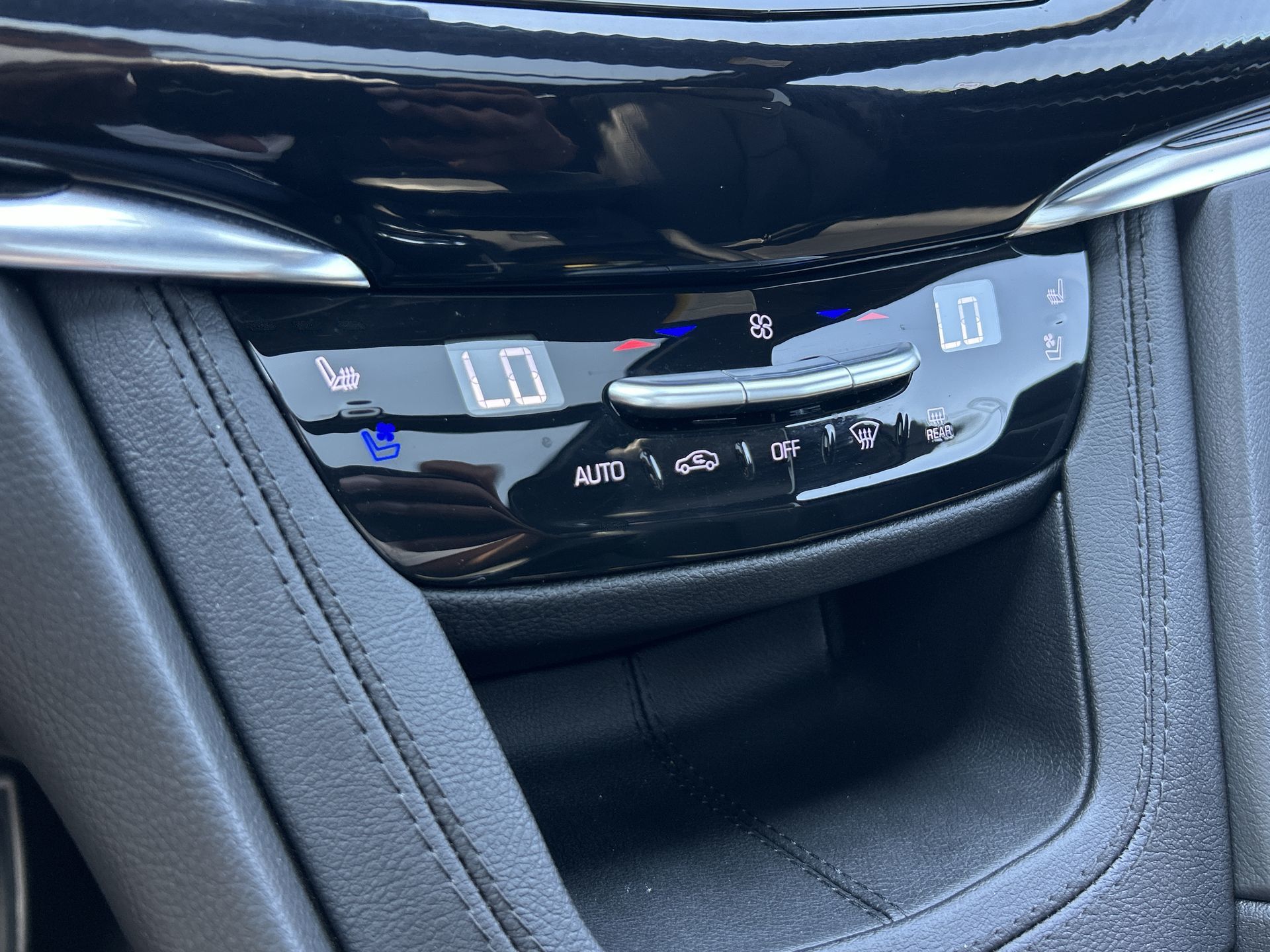 Cadillac XT6  2025 à Brampton, Ontario