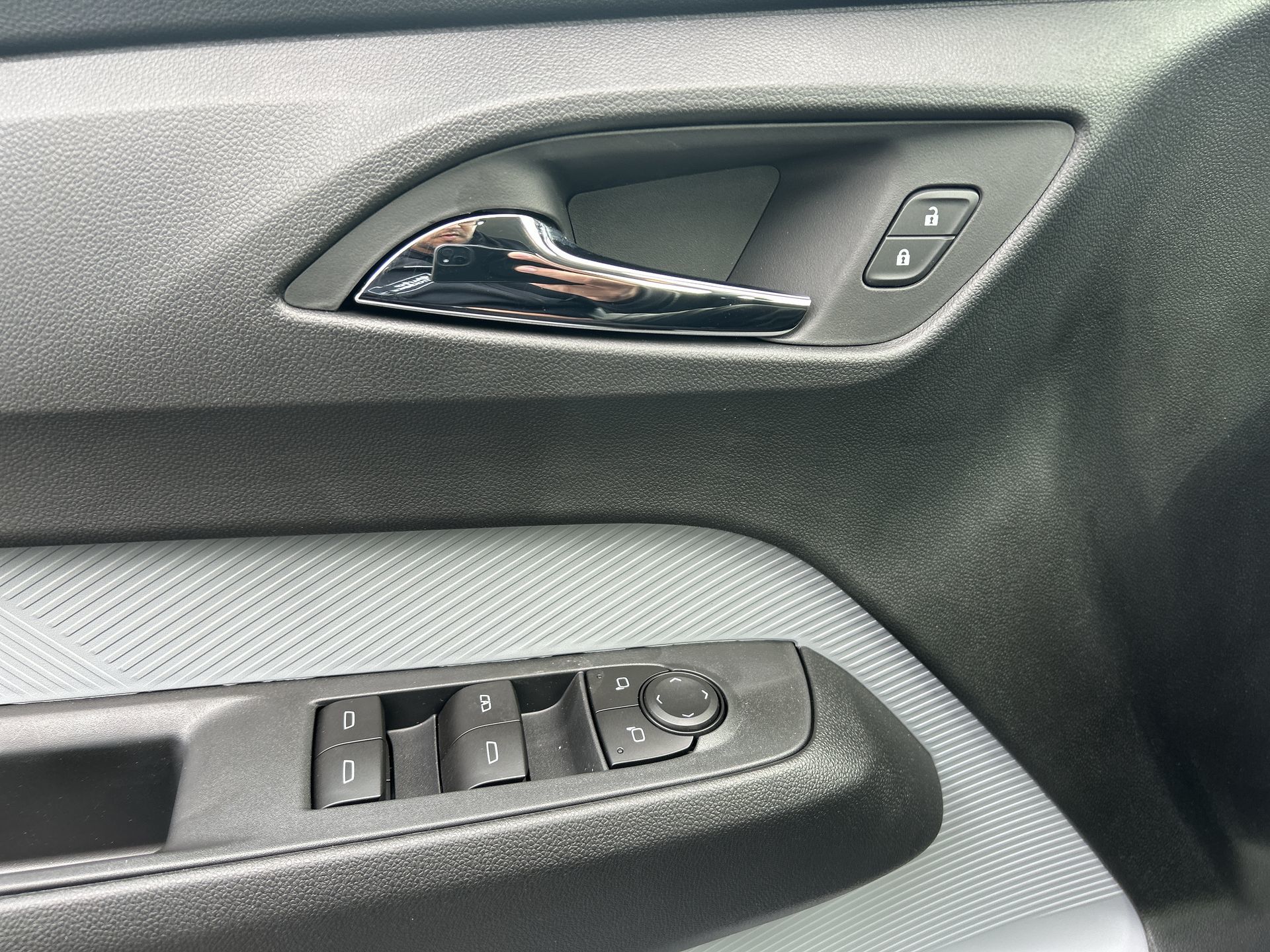 2027 Chevrolet Bolt