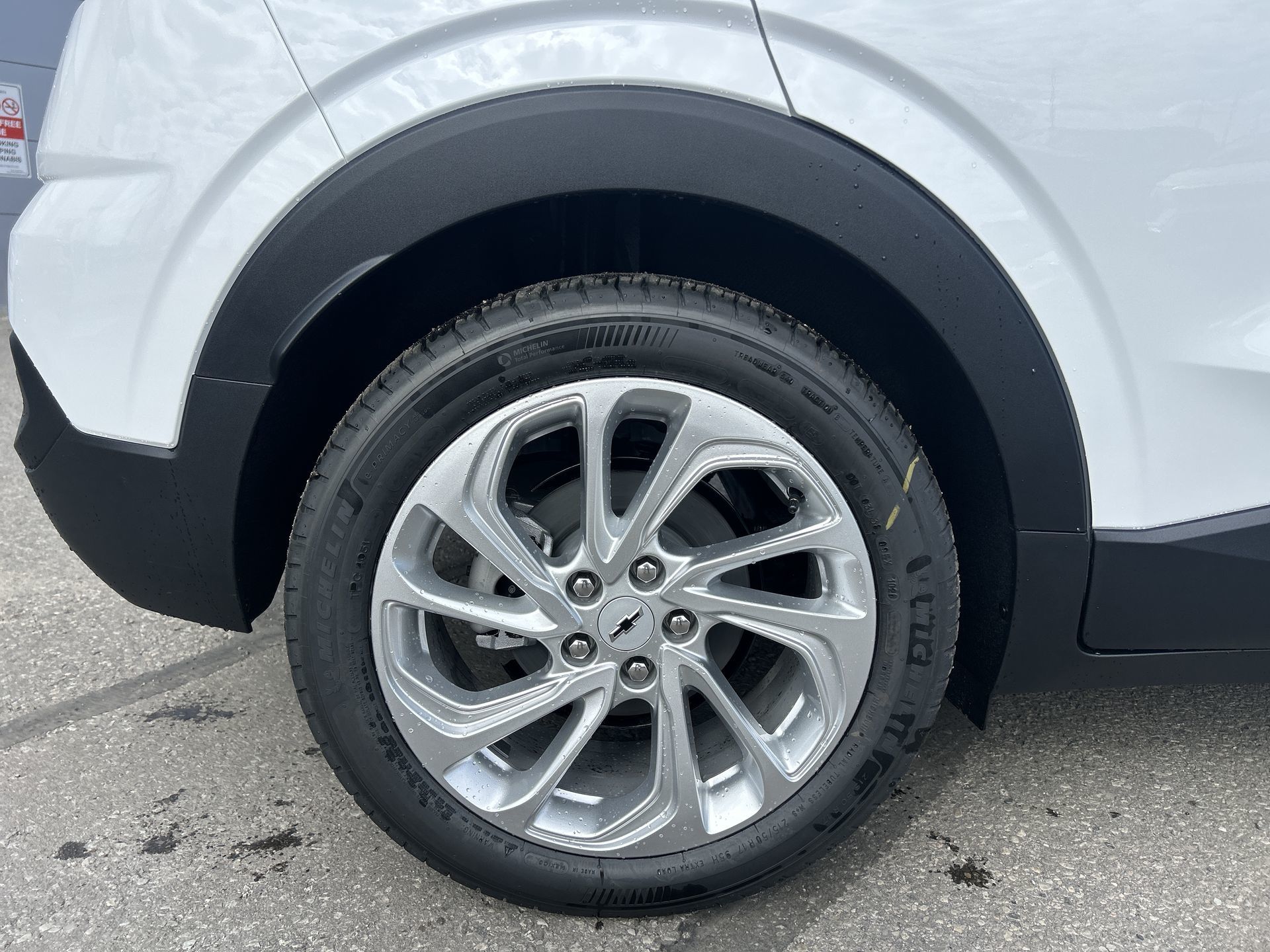 2027 Chevrolet Bolt